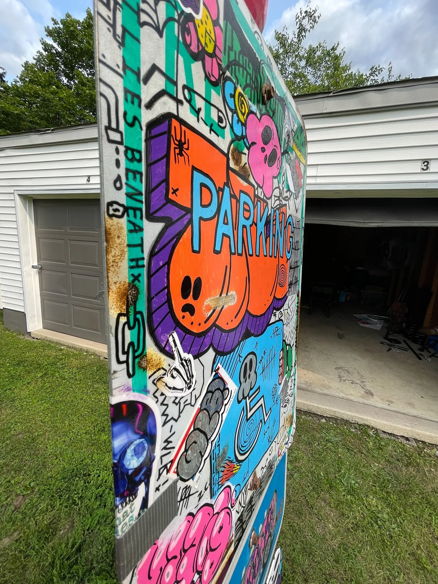 Reserved Parking 🅿️

This is my love letter to street art far and wide. 

I really tried to capture the feeling of a random sign in the middle of the city. I really enjoyed making this and it pushed me to try new things and get uncomfortable. 

I ho