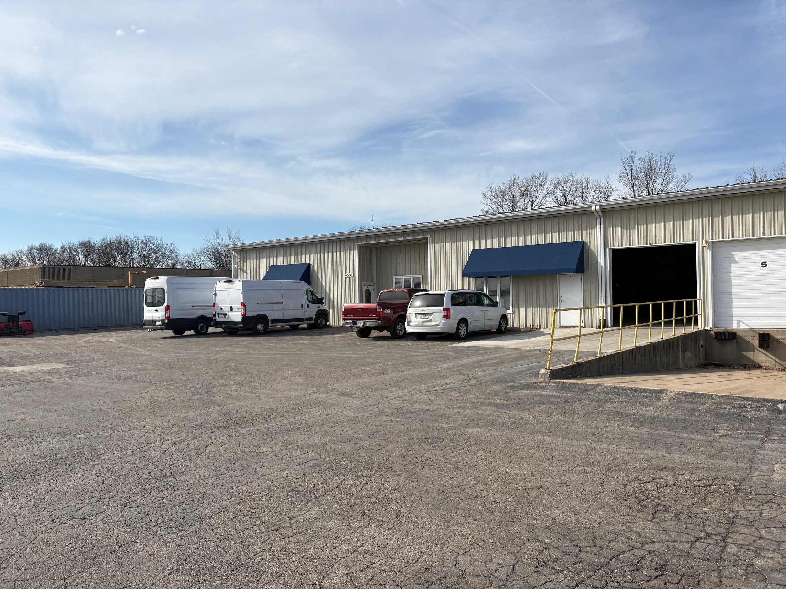 Midwest Precast Illinois office and production facility exterior