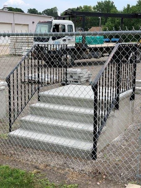 midwest-precast-concrete-stairs-steps-13.jpeg