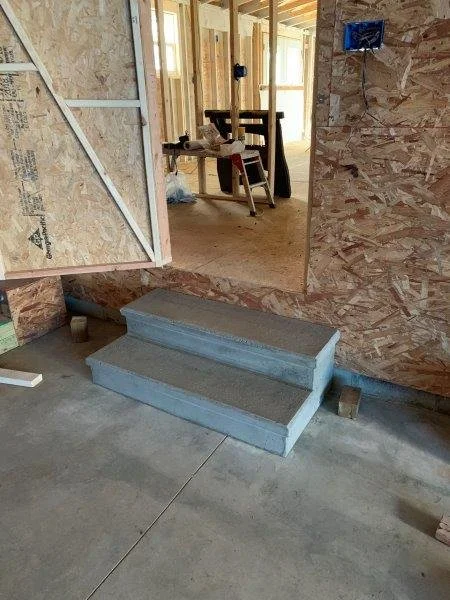 midwest-precast-stairs-2.jpg