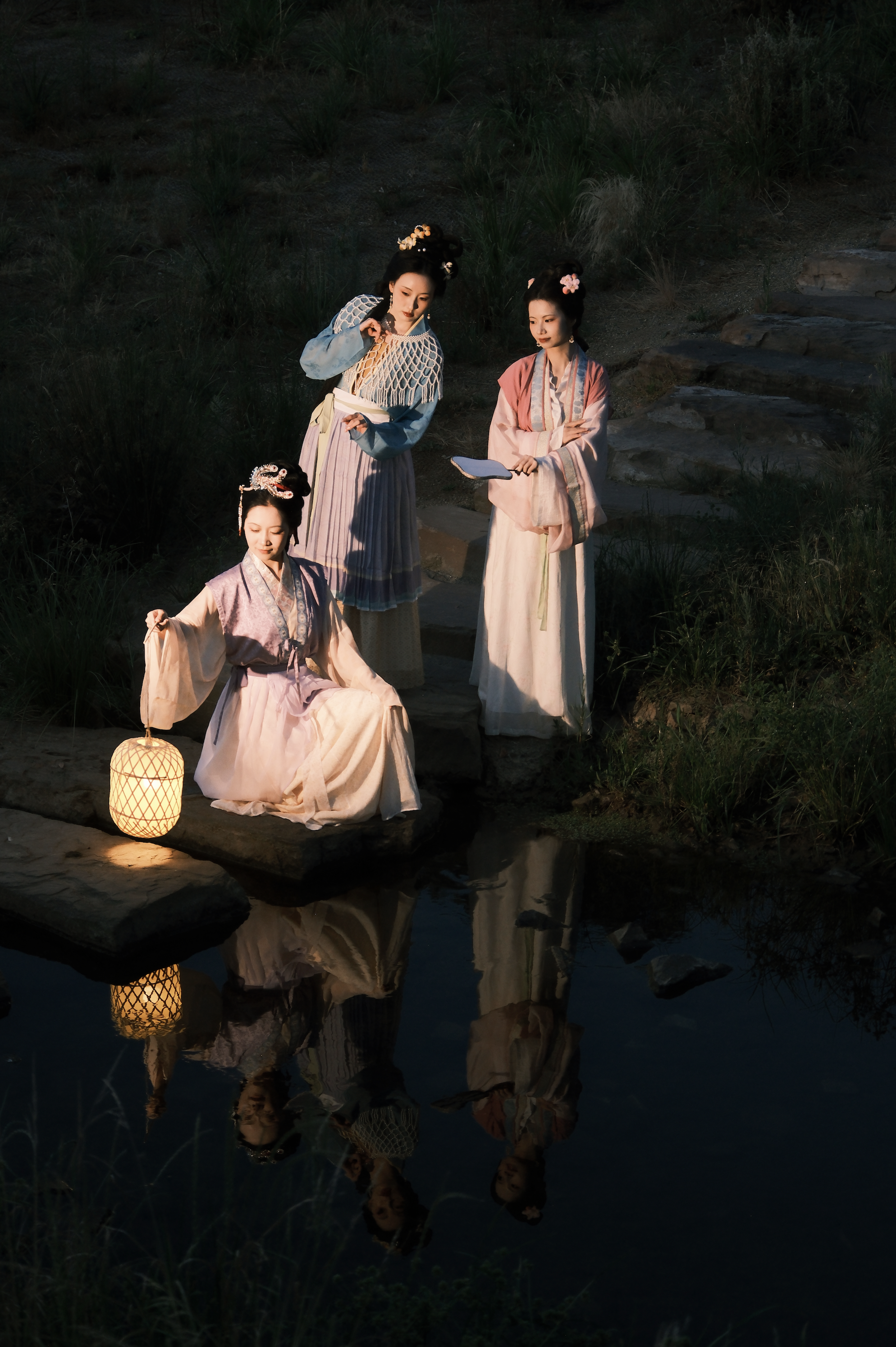 Song Shinv Tu group photo.png