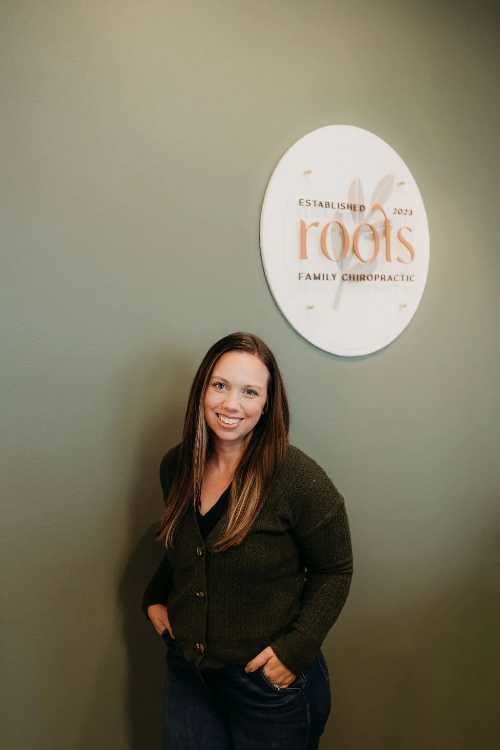 Roots Family Chiropractic in Sauk City Wisconsin serving Madison, Prairie du Sac, Baraboo, Cross Plains, Middleton, Waunakee, Mazomanie, and Lodi. Chiropractic care for the whole family, specializing in pregnant moms & babies, and all life stages.