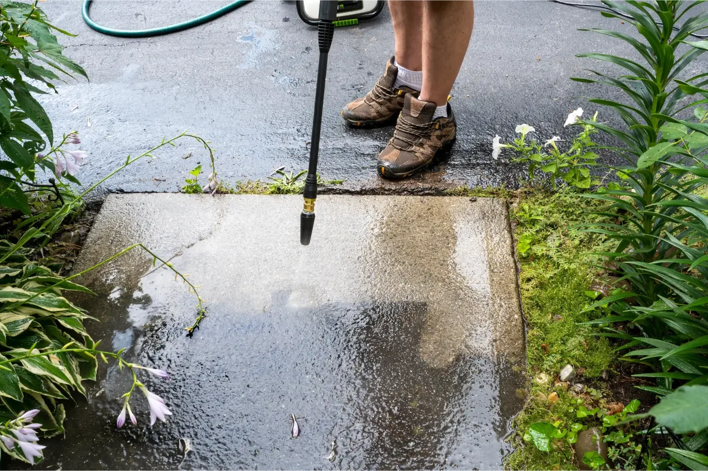 Liam's pressure washing in Calgary