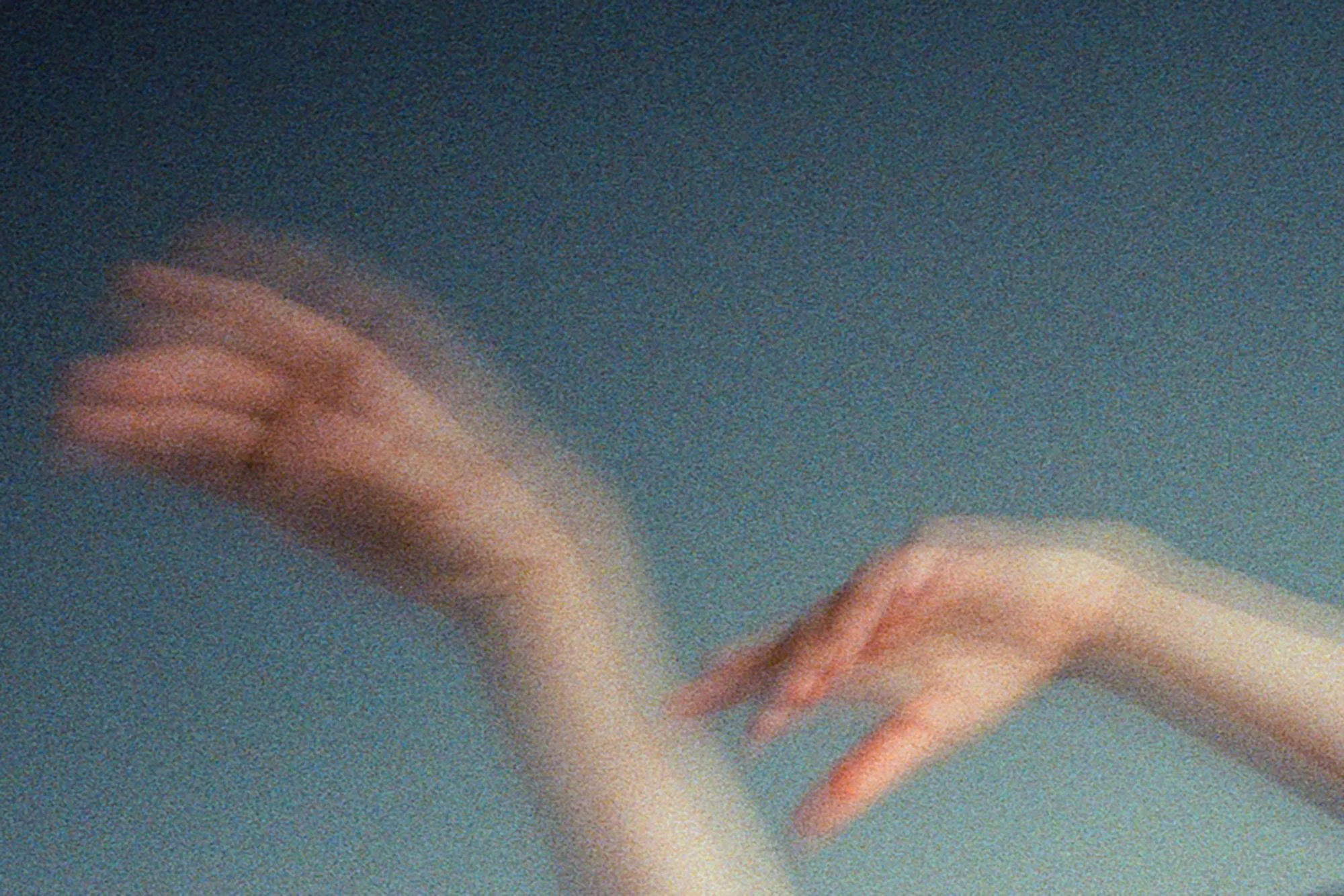 11_hands_2.jpg