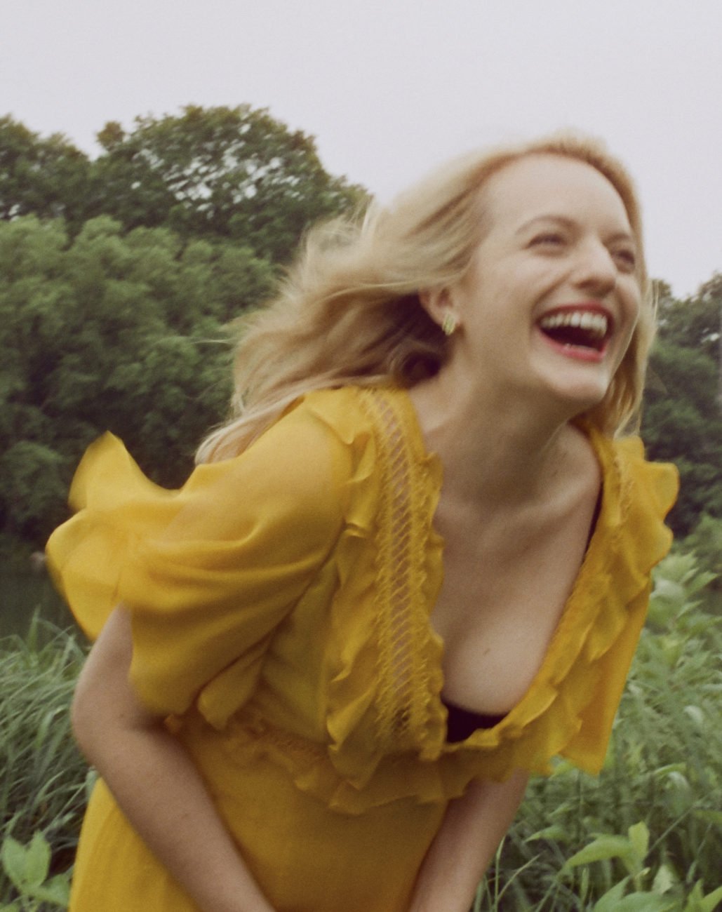 elisabethmoss.jpeg