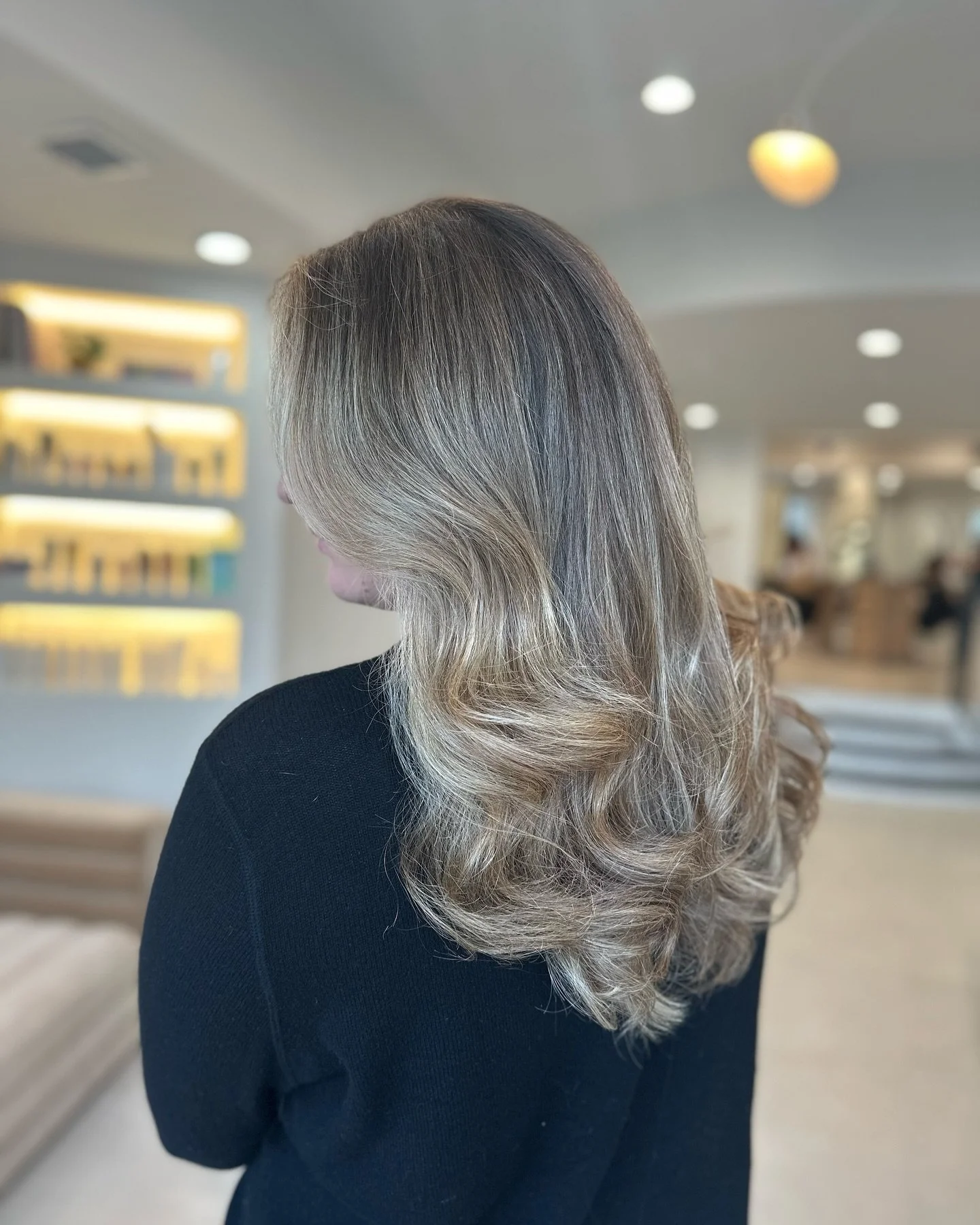highlights | haircut | bouncy blowout
by me @nicboaz ❣️

.

Book with us!
Call (914) 341-1930
Text (914) 415-6363
Email info@themanehaven.com

#themanehaven #bestofwestchester #nyhairsalon #mamaroneckny #eastchesterny #blondehighlights #longlayeredha
