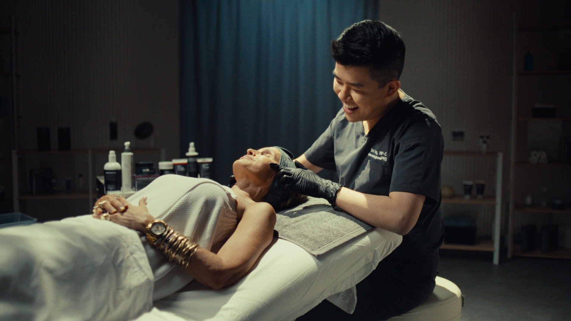 3 Derm Pro LF Stills_1.1.45.jpg