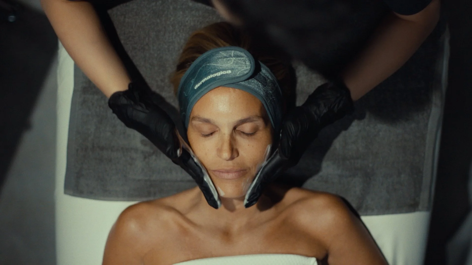 Derm Pro LF Stills_1.1.11.jpg