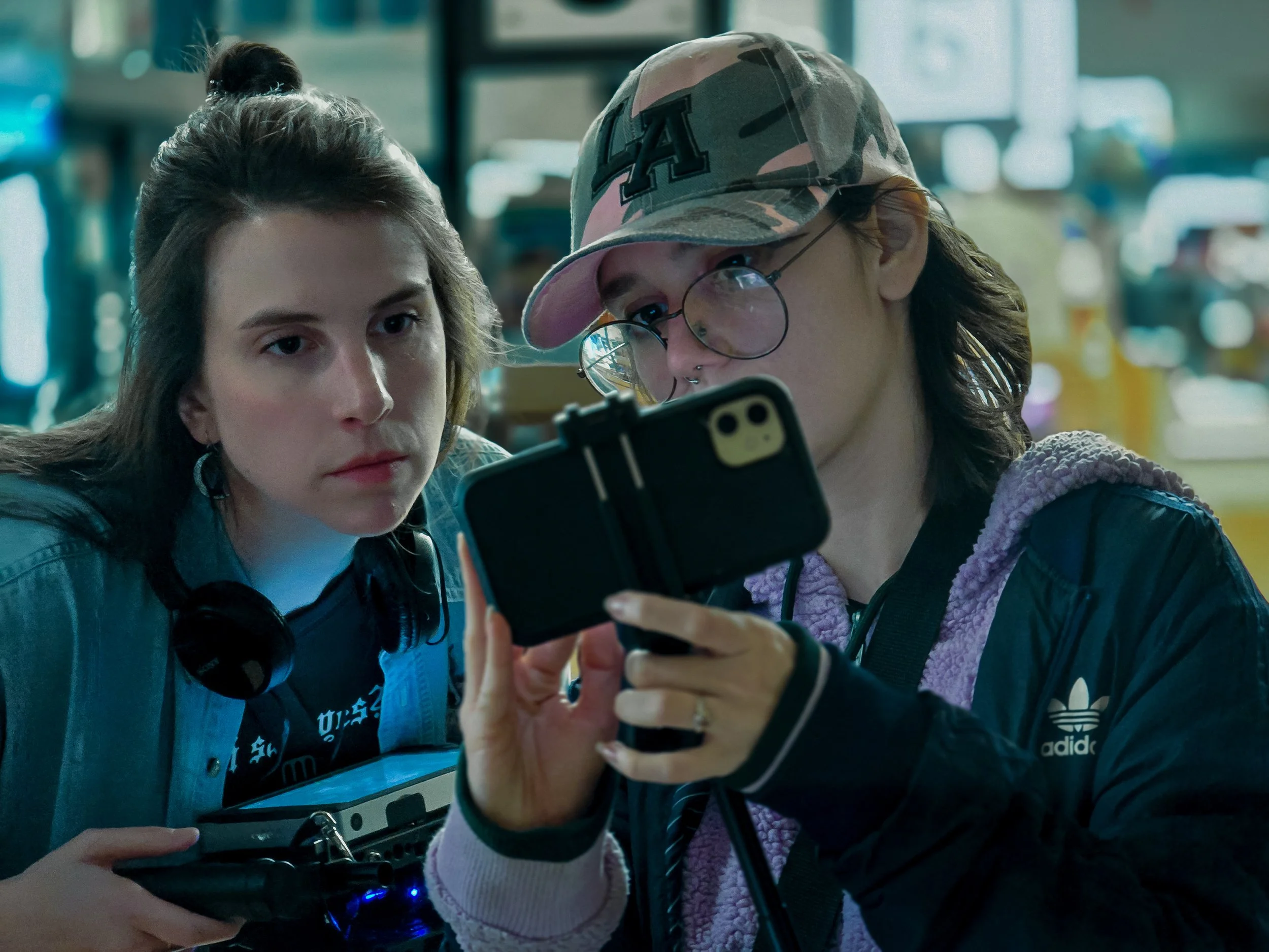 Baloon Animals BTS-025803.jpg