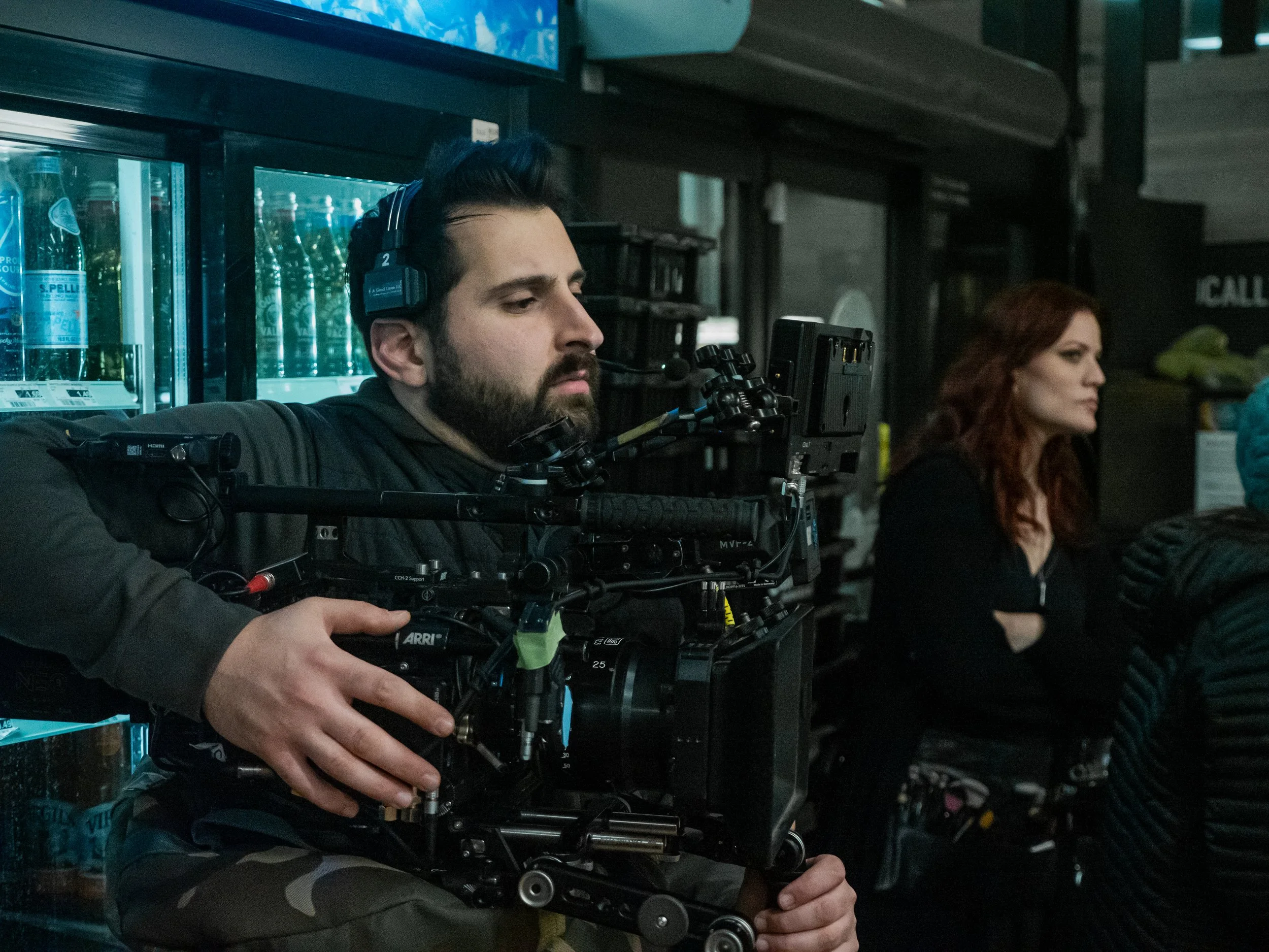 Baloon Animals BTS-1011596.jpg