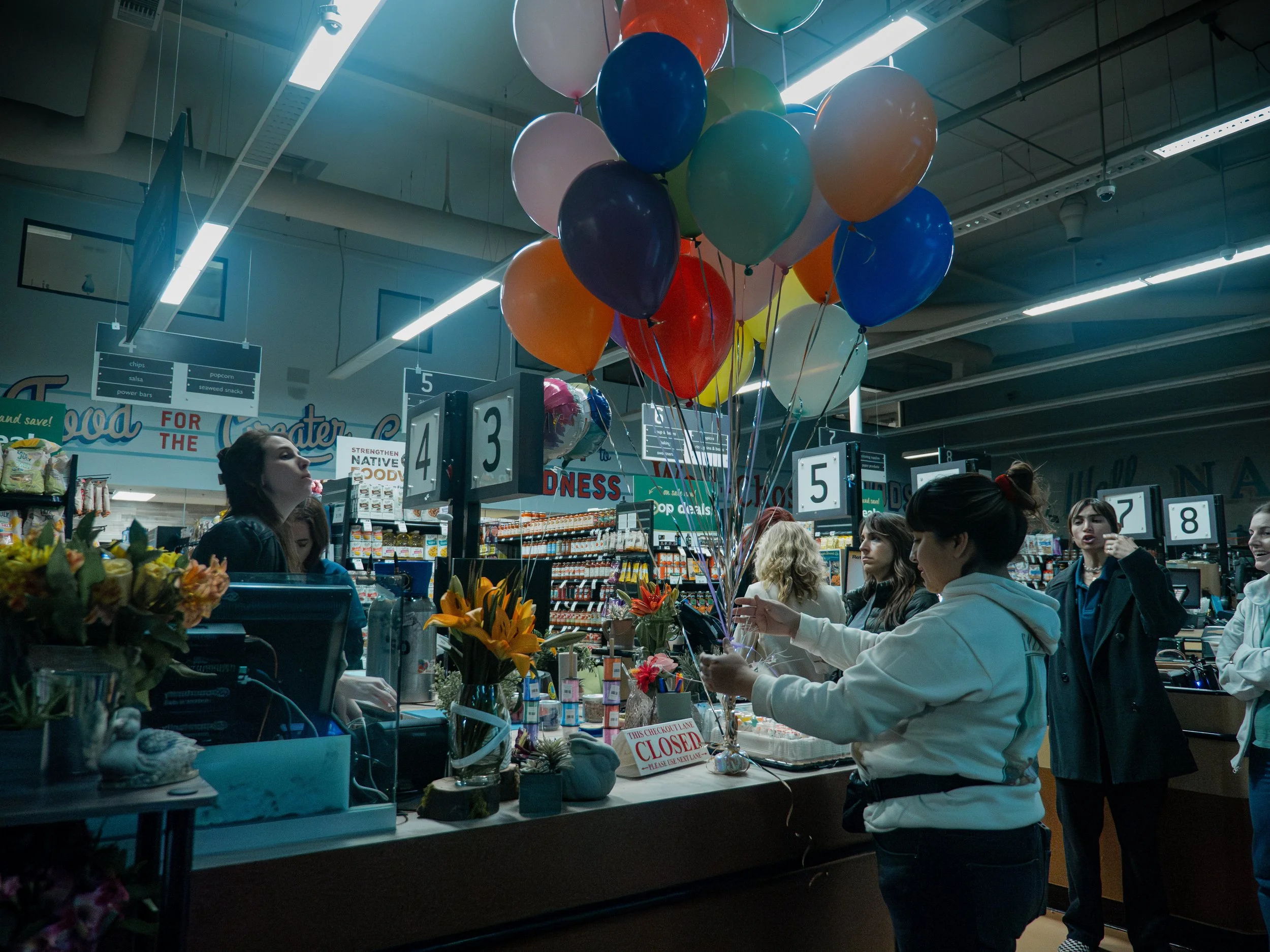 Baloon Animals BTS--5.jpg