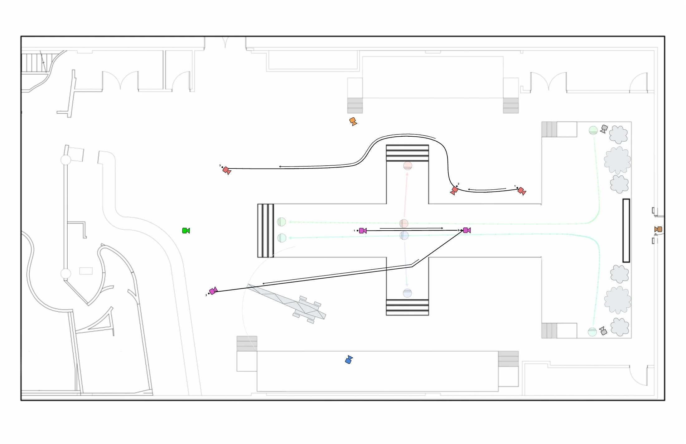 Social Tourist Show 1 of 3 CAMERA.jpg