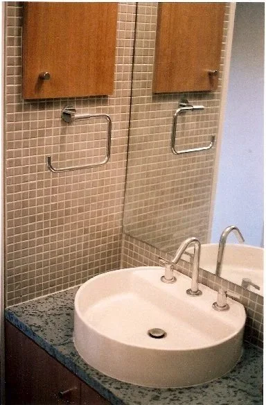 0603+Bath2+sink_web.jpg