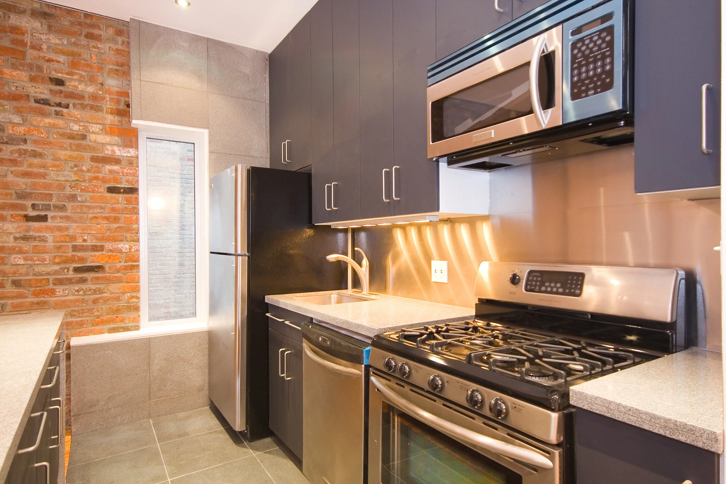 0508 Kitchen1 copy.jpg