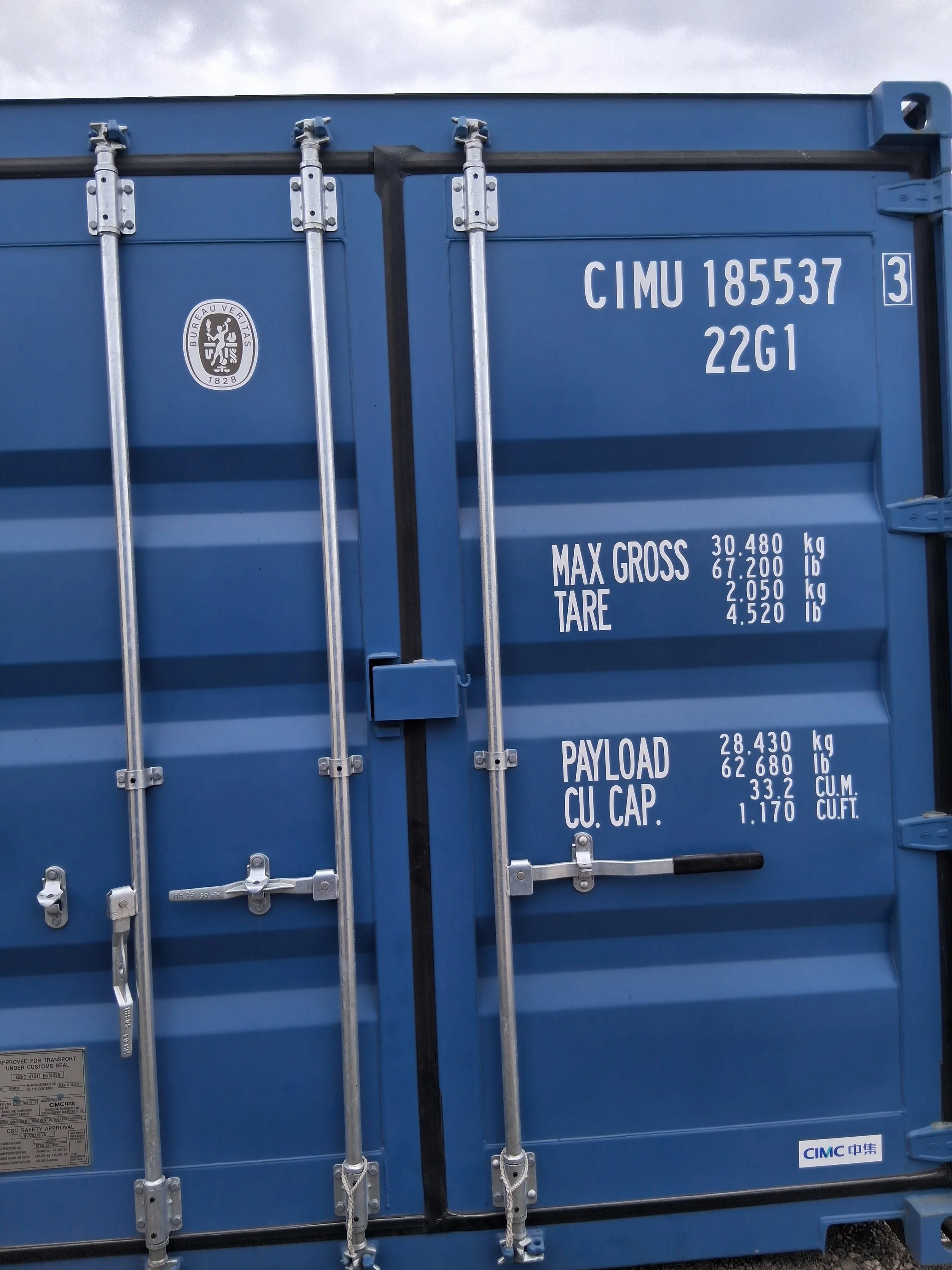 one-trip-20ft-shipping-container-front-overview.jpg
