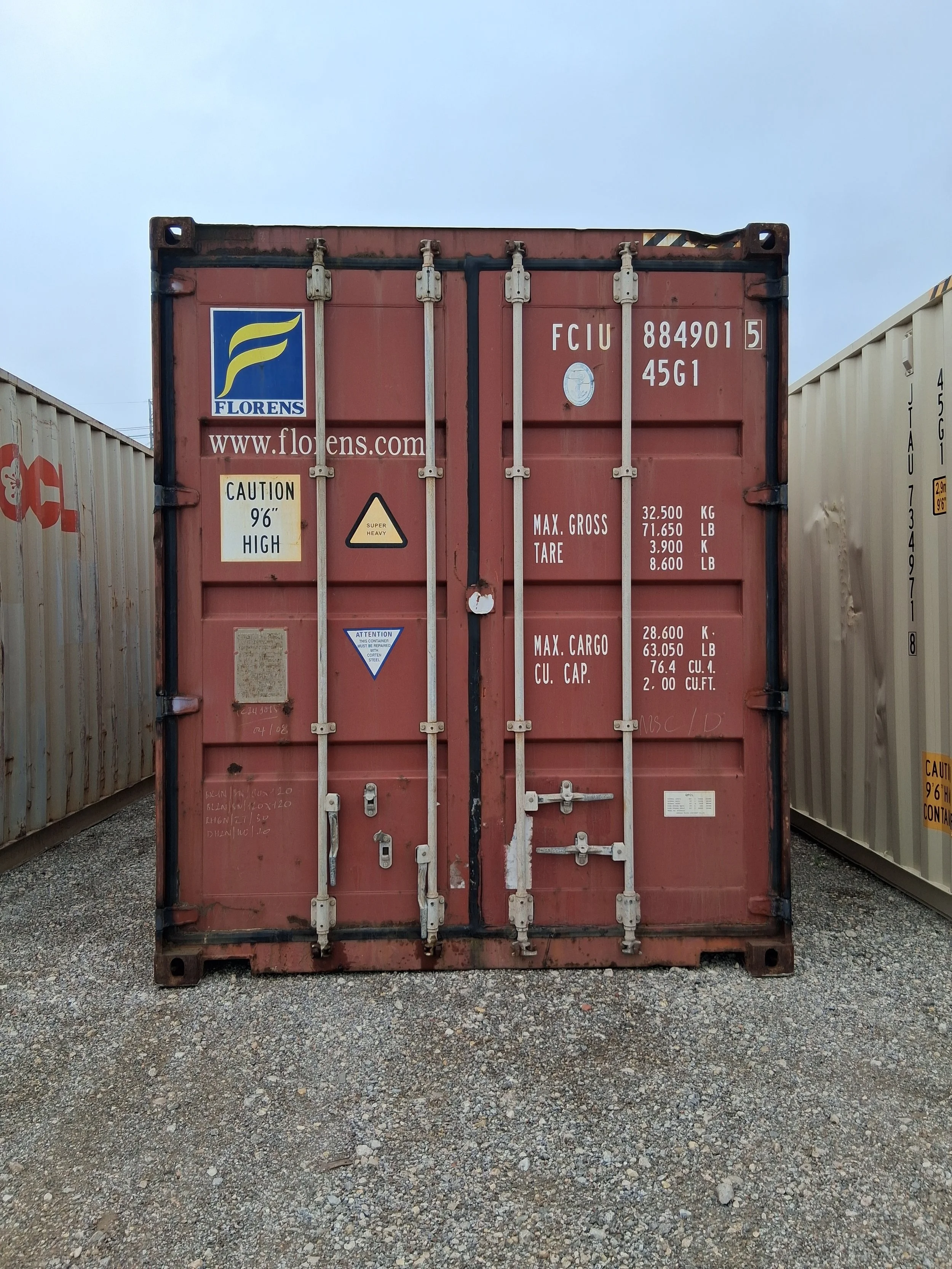 used-40ft-shipping-container-front-overview.jpg
