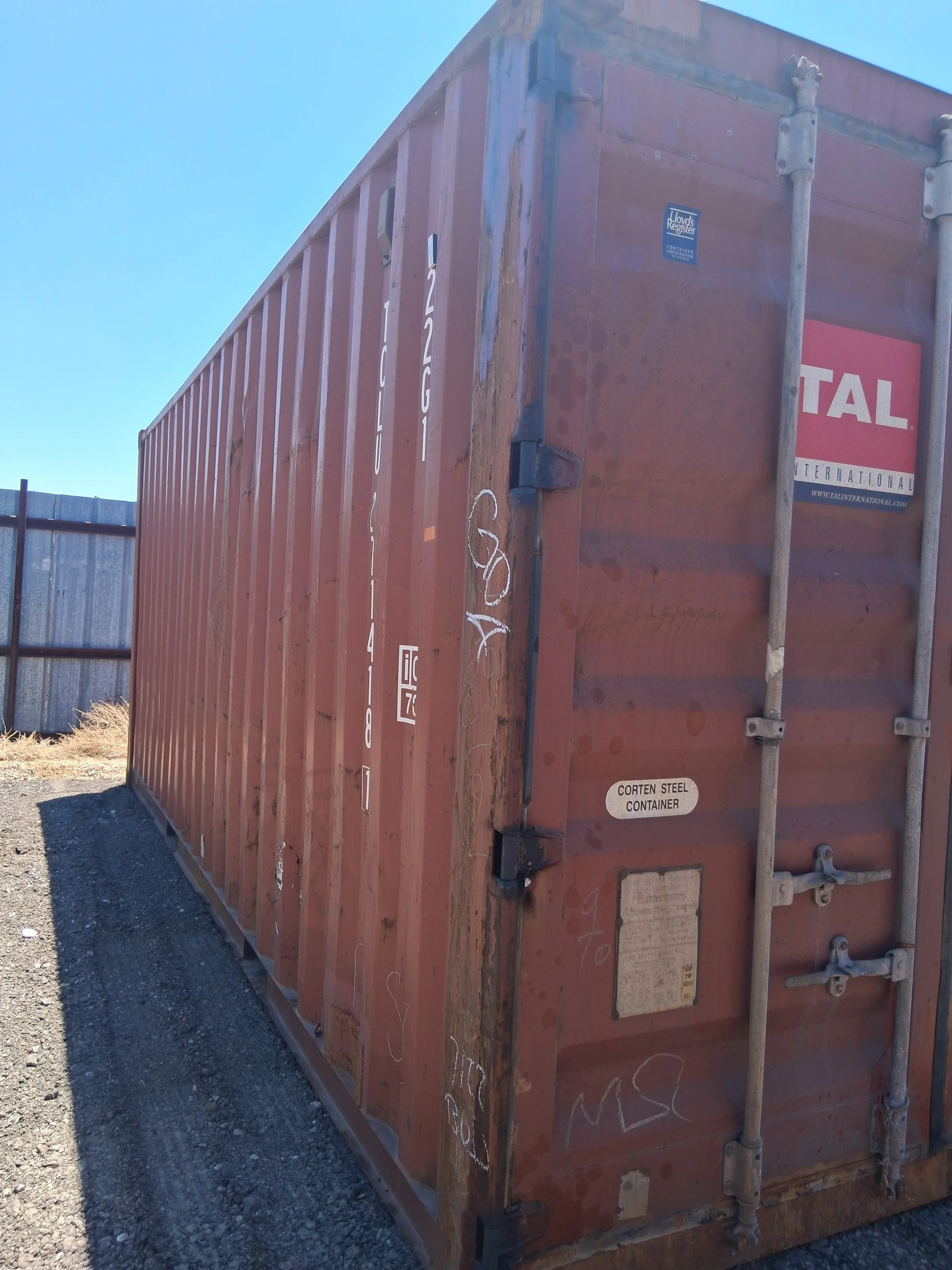 used-20ft-container-left-side.jpg