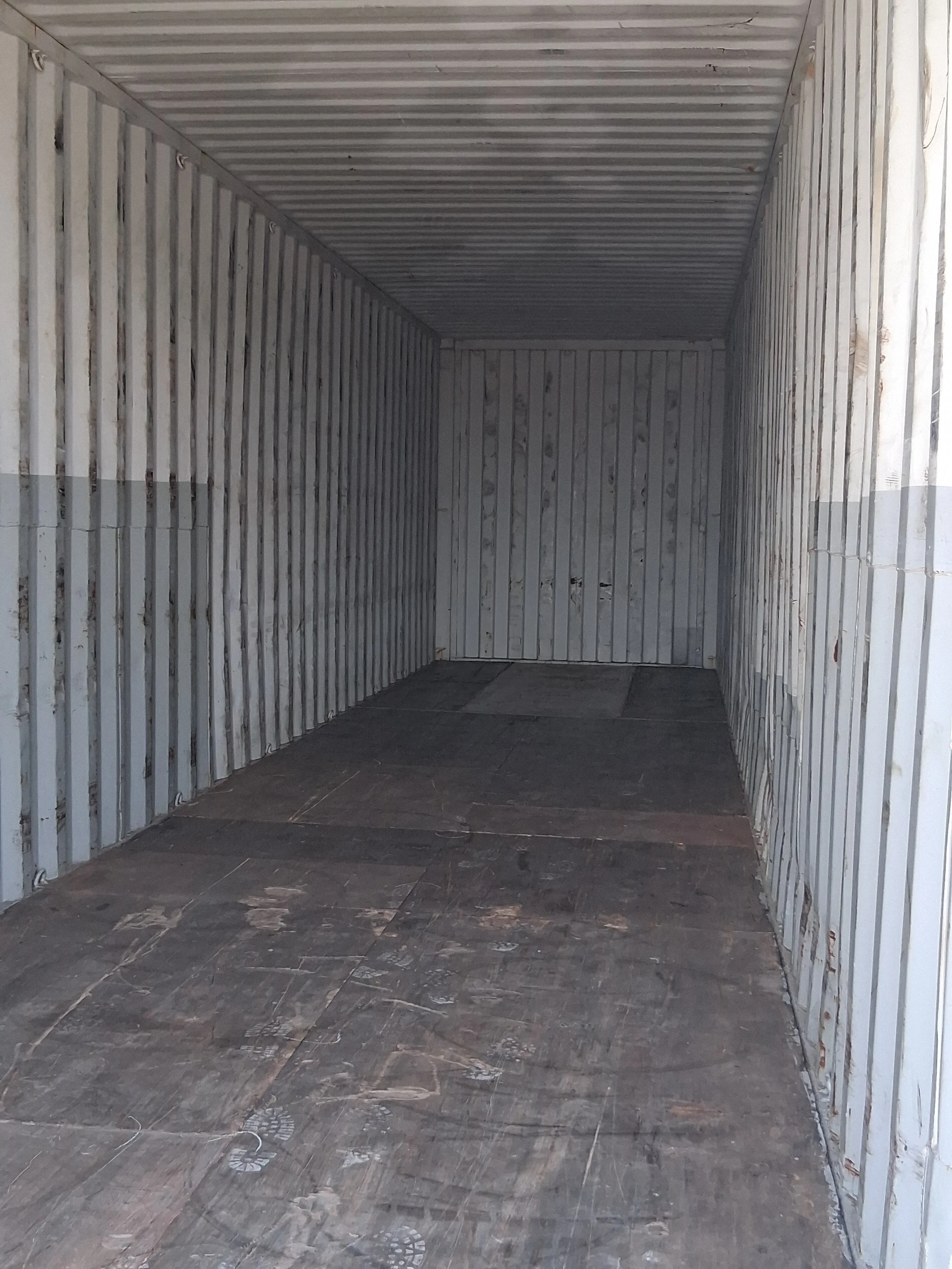 40ft-container-interior-one-door-open.jpg