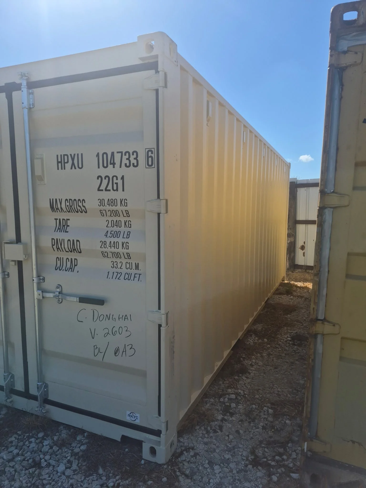 104733-one-trip-20ft-container-right-side.jpg