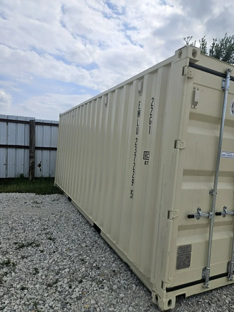 20ft-container-left-side-exterior.jpg