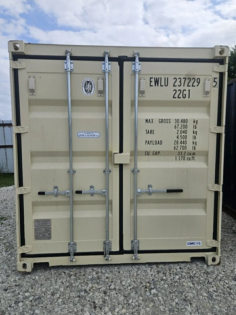 One-Trip 20ft Shipping Container – Easy Open Door, Lock Box, 16 Vents (Kaufman)