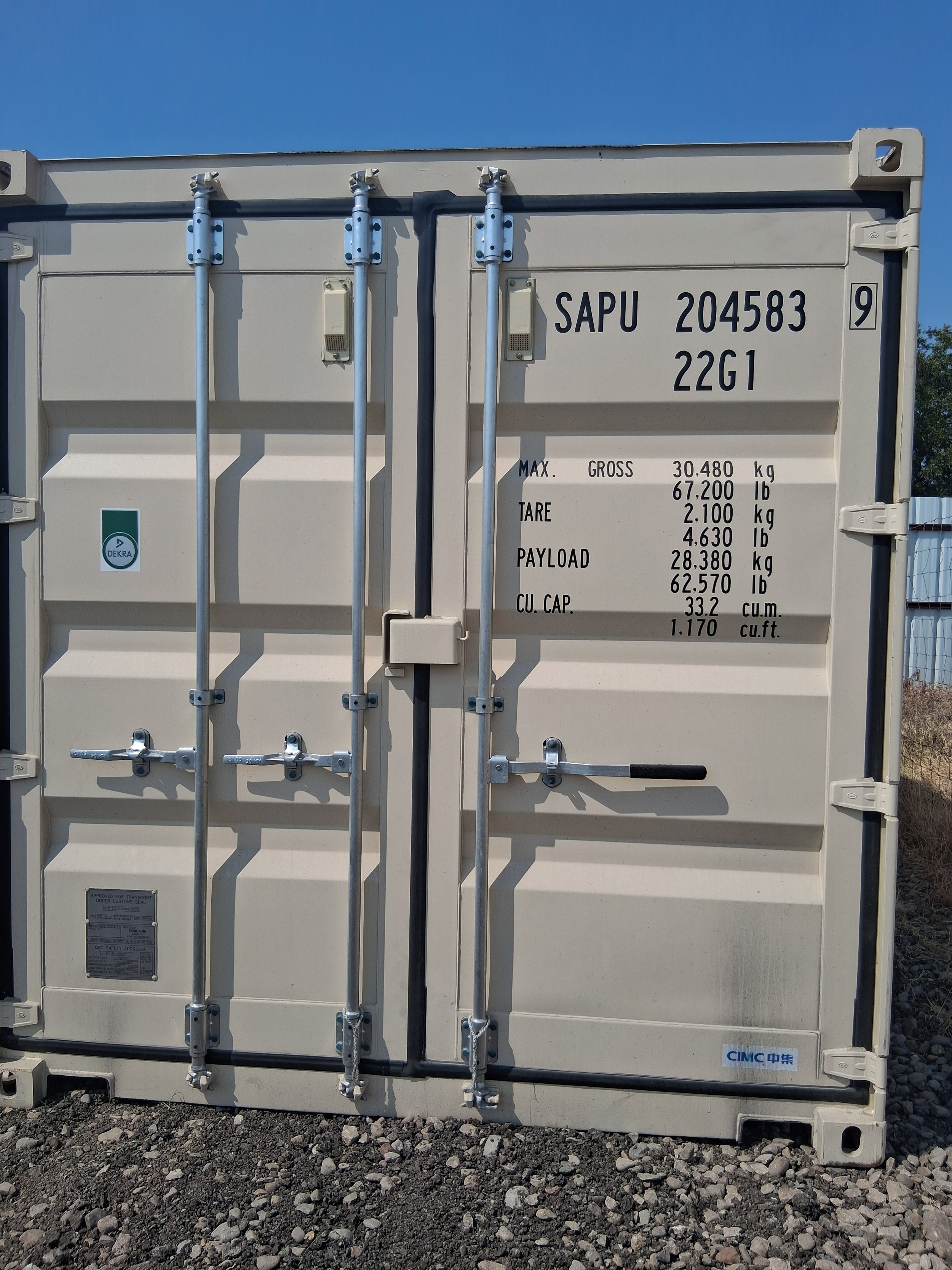 one-trip-20ft-shipping-container-front-overview.jpg