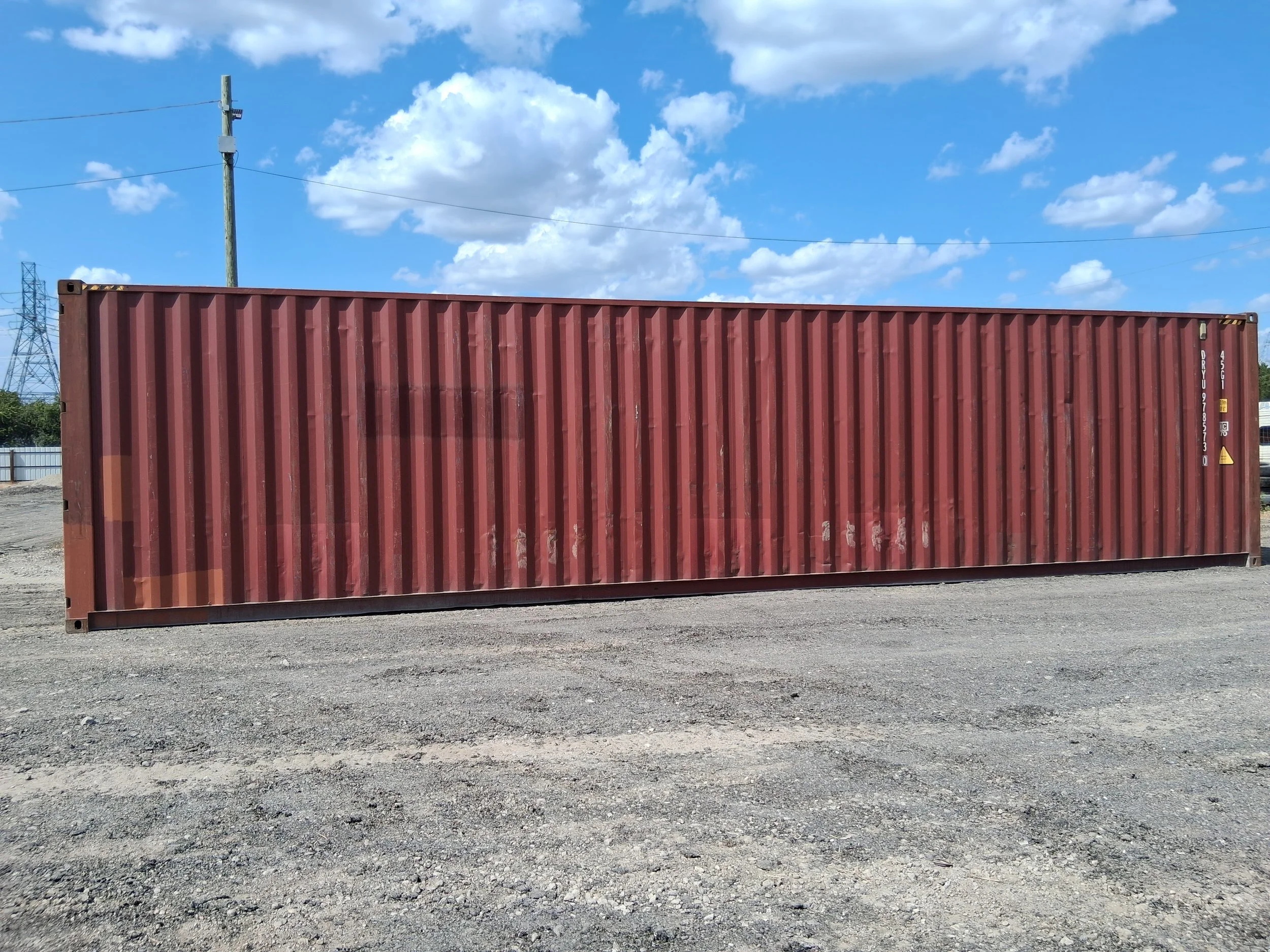 Side View of 40ft Used Shipping Container