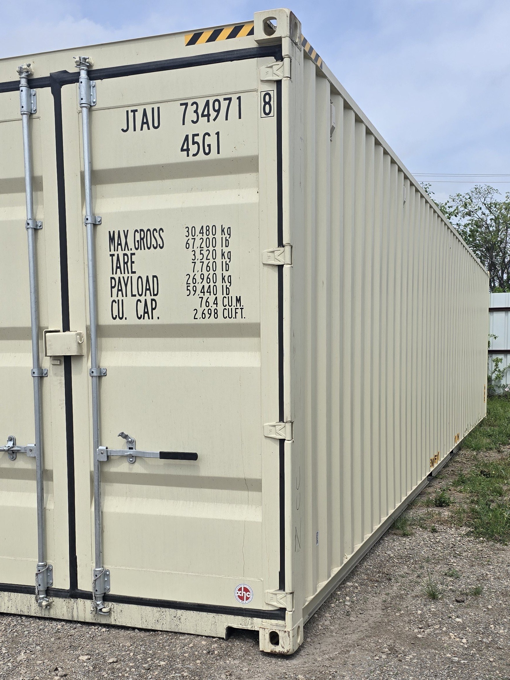 Right side view of 40 ft one trip shipping container exterior