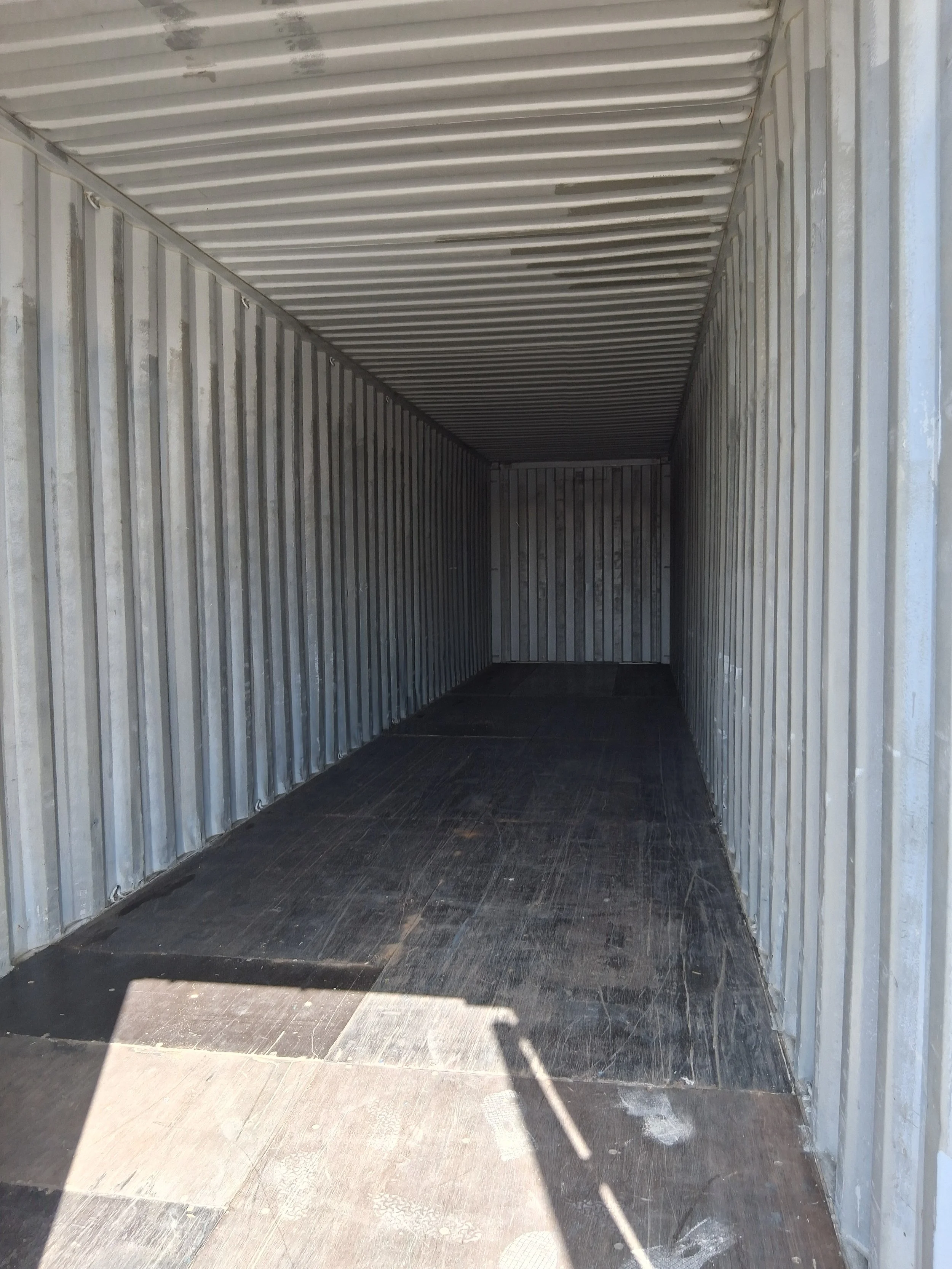 40ft-container-interior.jpg