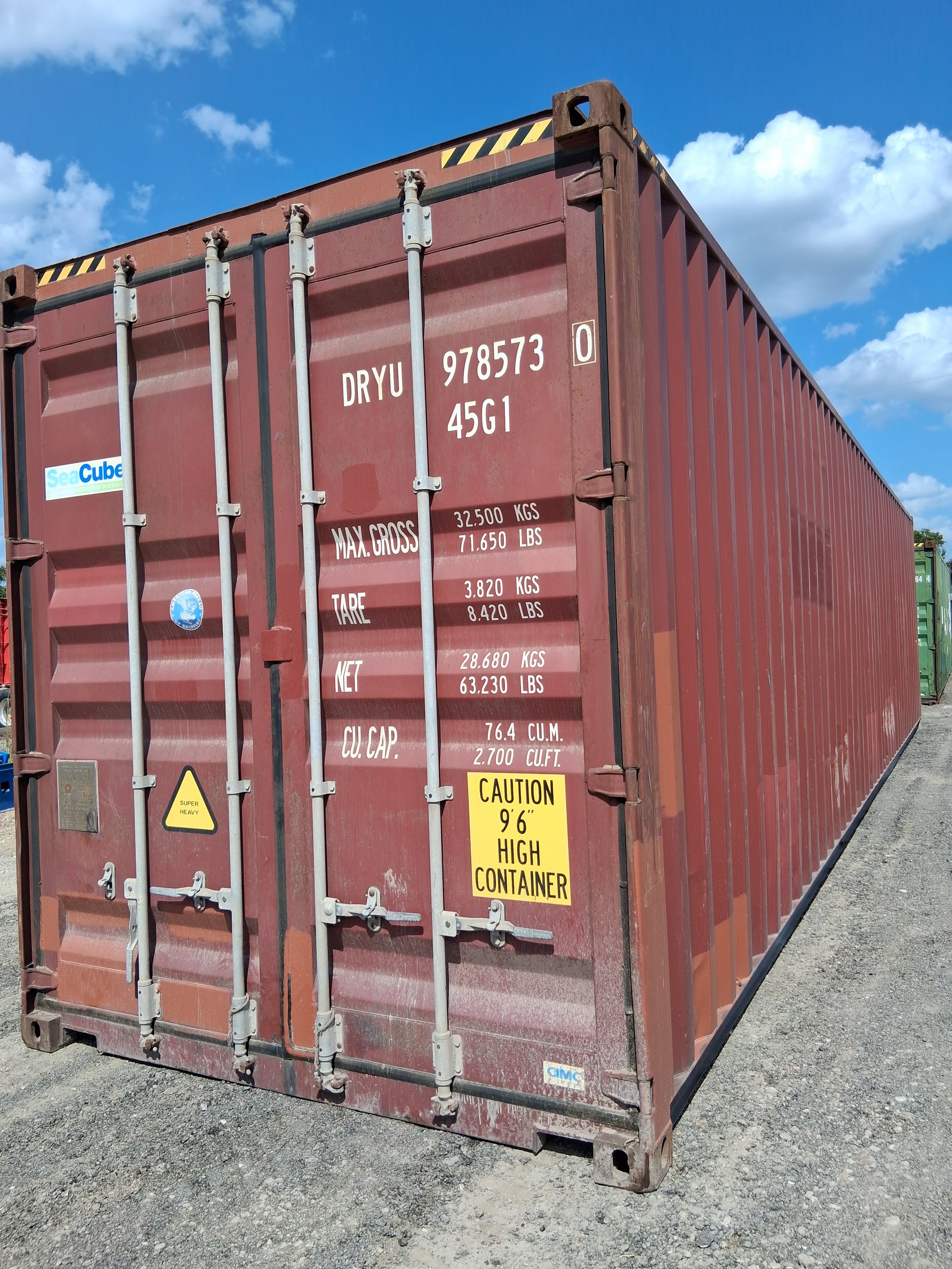 40ft-container-right-door-closeup.jpg