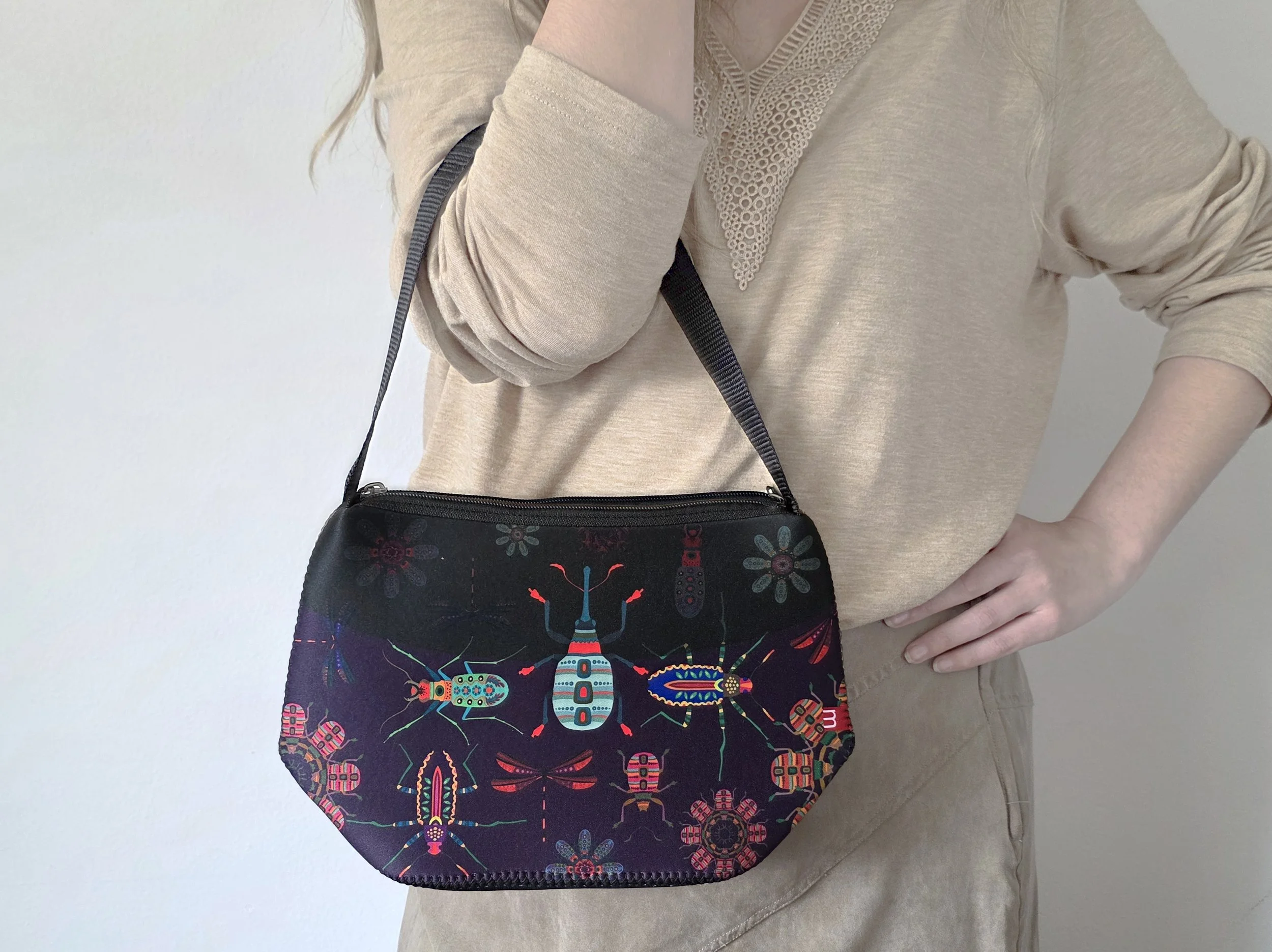 CARTERA CORTA BICHOS