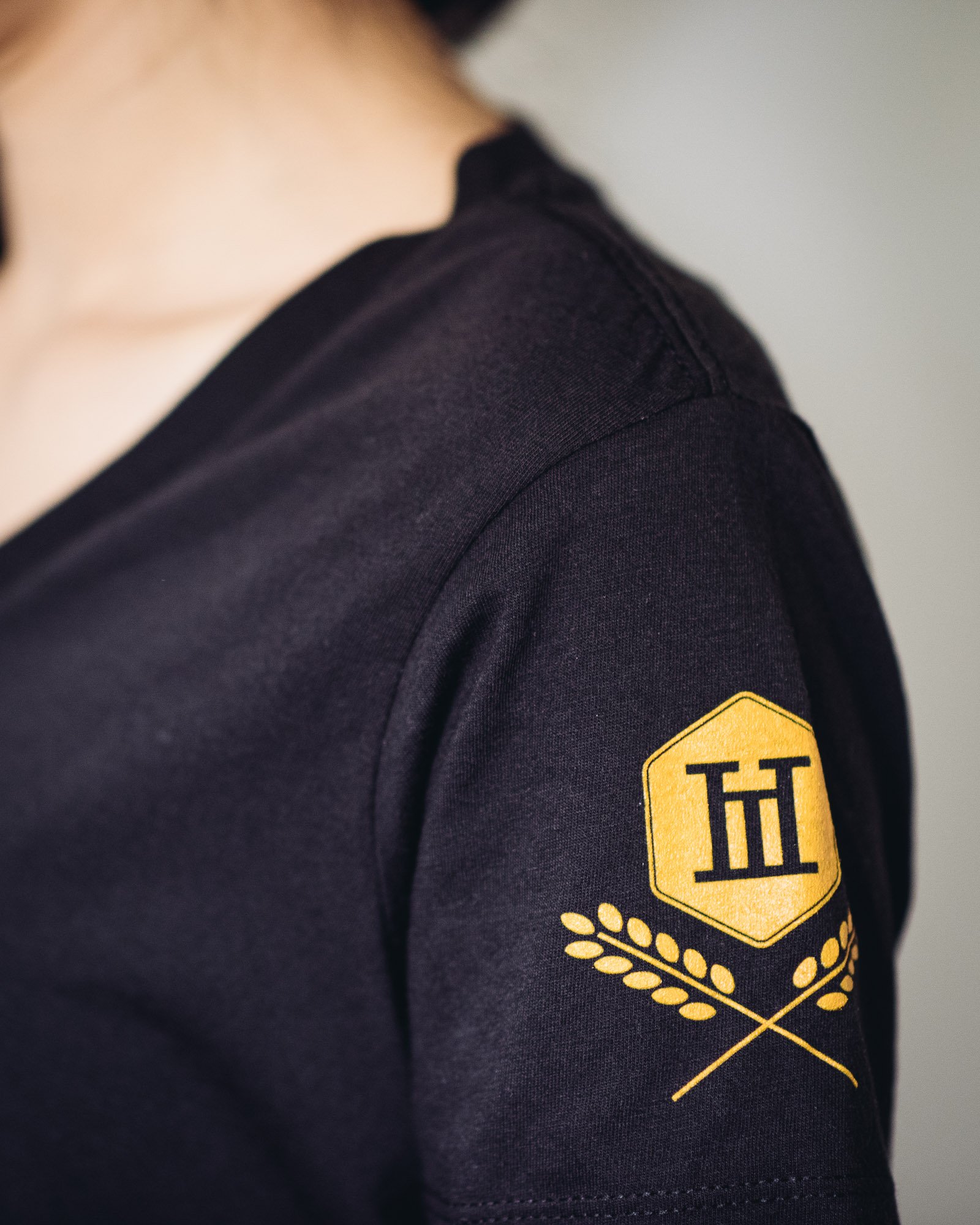 shirt-C.jpg