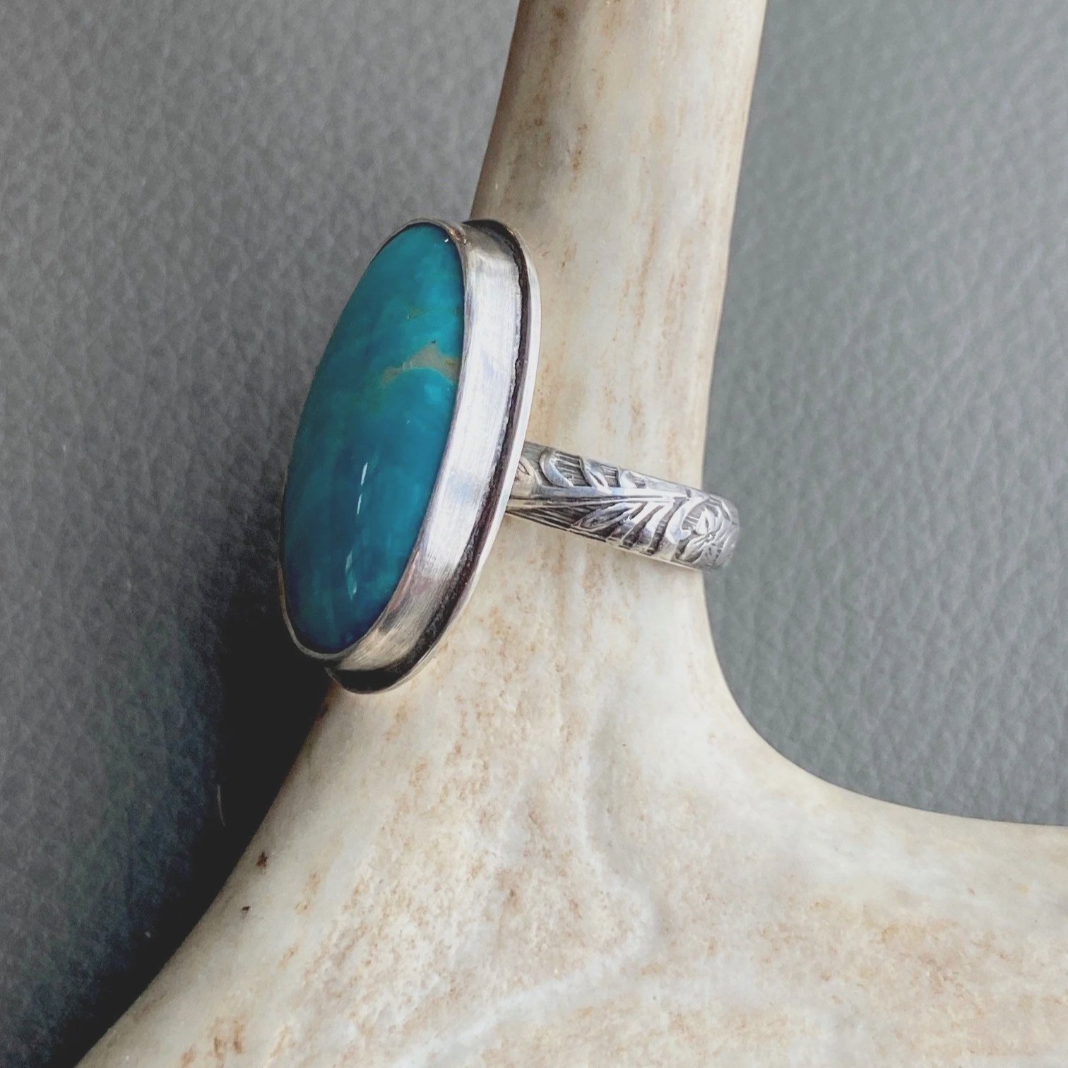 dailyadorn+armenian+turq+ring1.jpg
