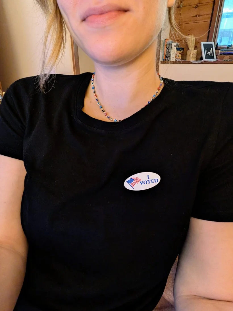 RND Diary - Jonesing for Fall🍂 , next book, and reminder to vote!