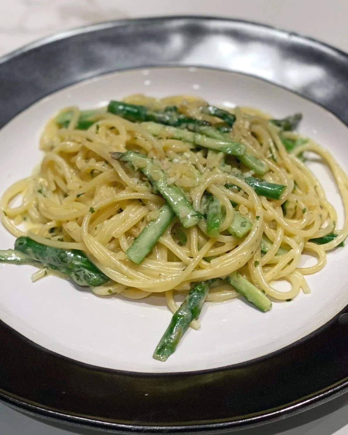 Spaghetti with Asparagus and Lemon Cream