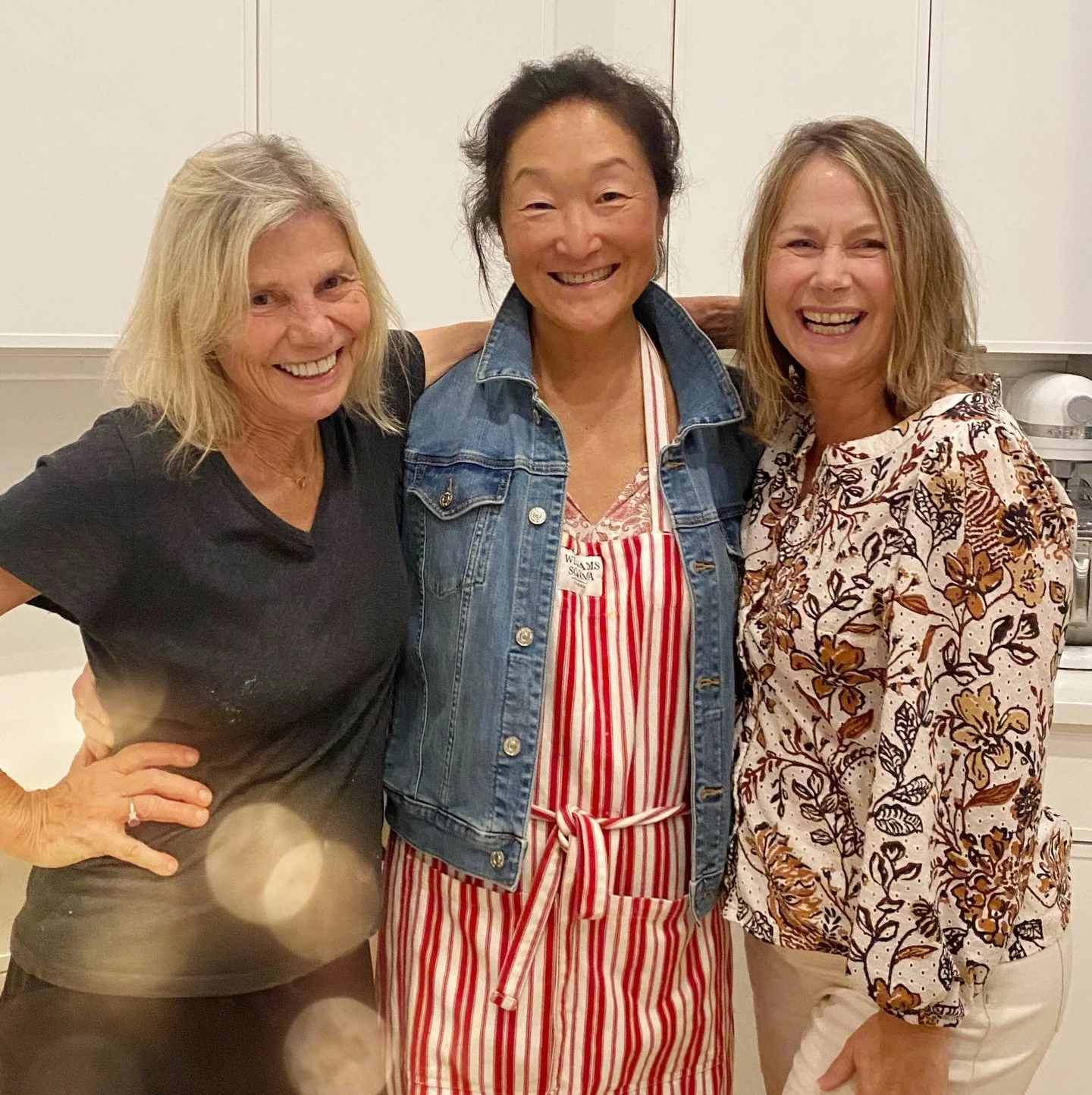 Community and food. Laughter and conversation. Cooking together and feasting&mdash;nothing beats that! Indian food took center stage at our dinner in Vero as Andrea Moattar and Cynthia Hovda perfected making the naan, Indian flatbread. Ann Cory, Cynt