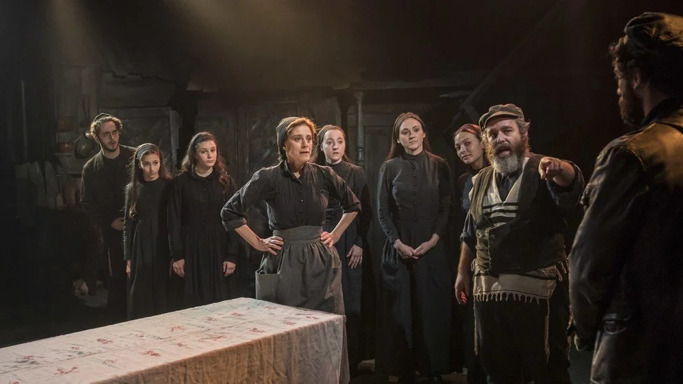 FIDDLER ON THE ROOF West End (2019)