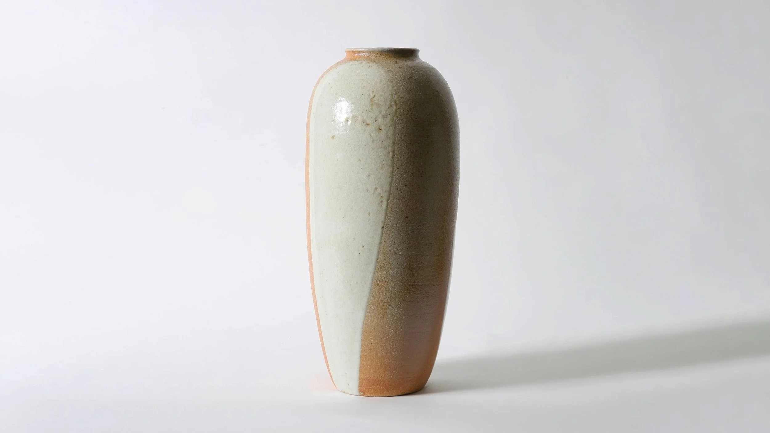 gemma-smale-bloom-02-48x21cm-2025-wood-fired-stoneware.jpg