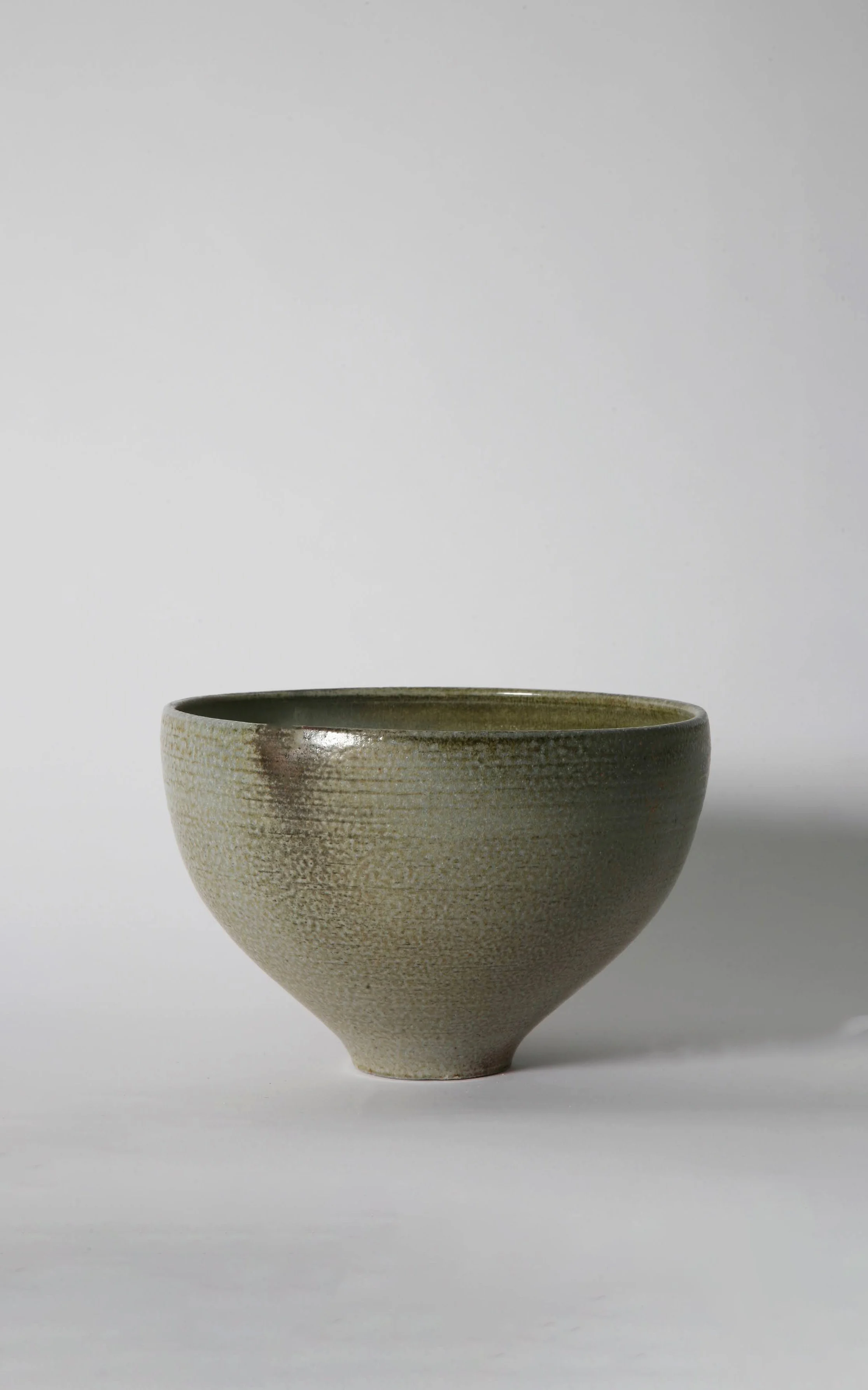 gemma-smale-wood-fired-bowls-acacia-wood15x22cm.3.jpg