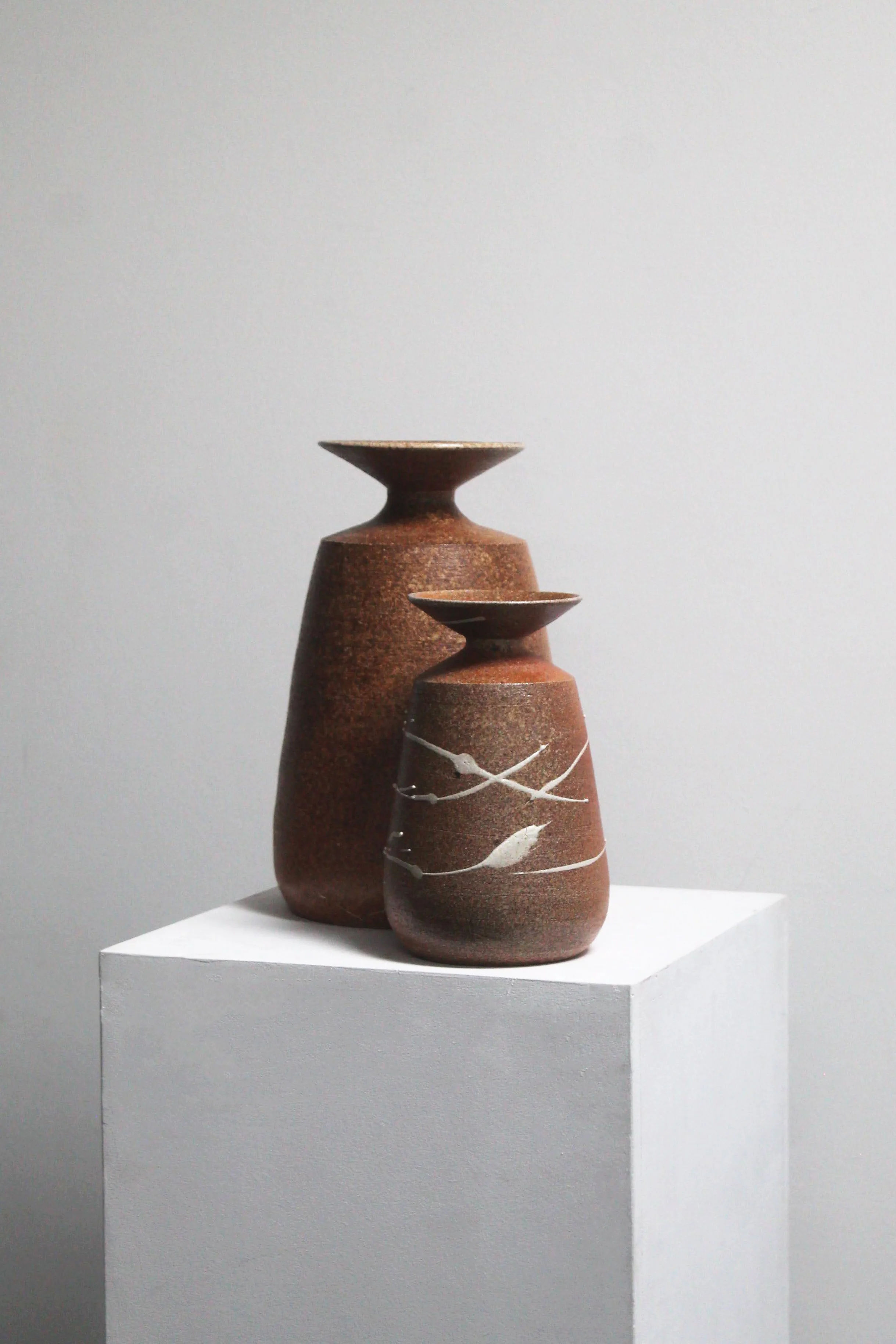 gemma-smale-dawn-47x26cm-2025-wood-fired-stoneware.jpg