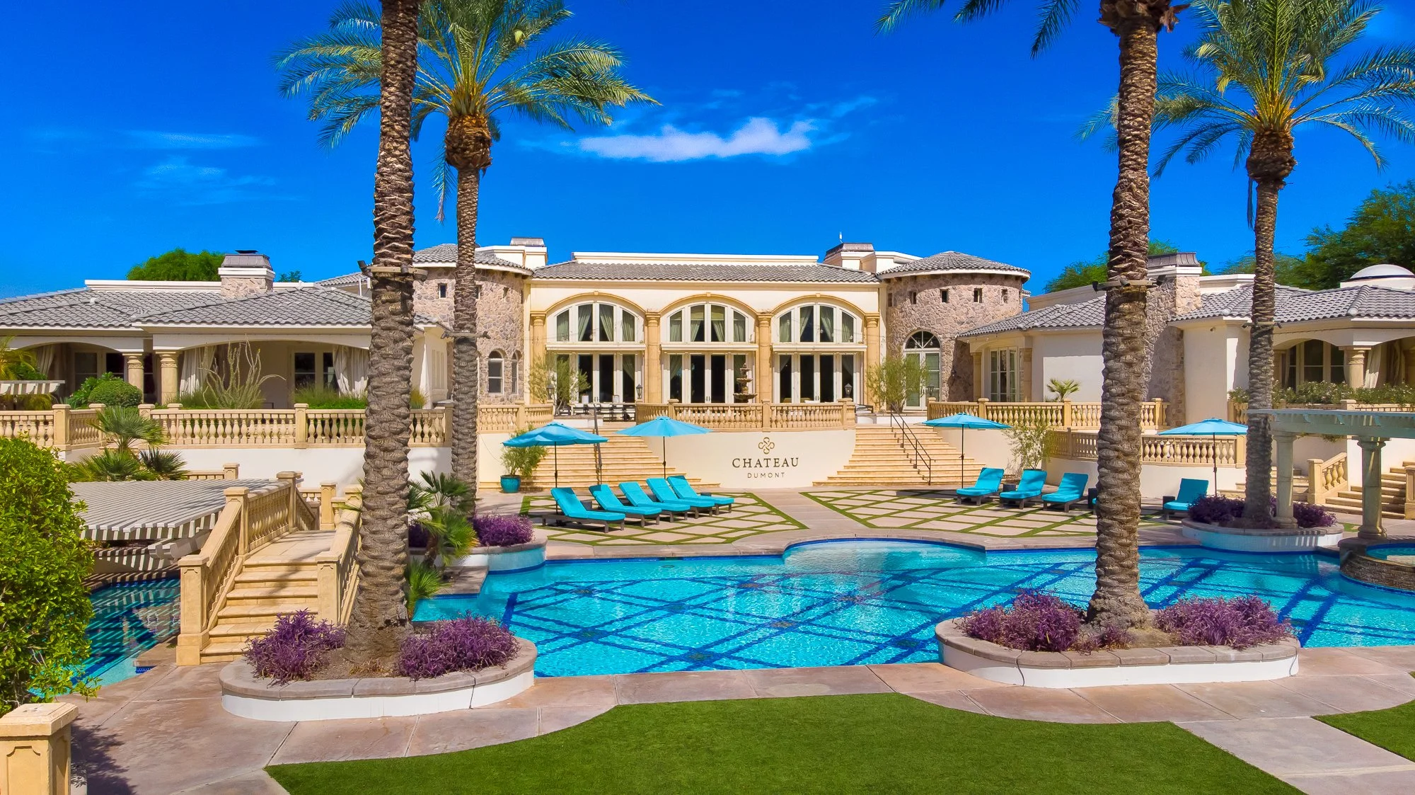Pool Backyard Daytime.jpg