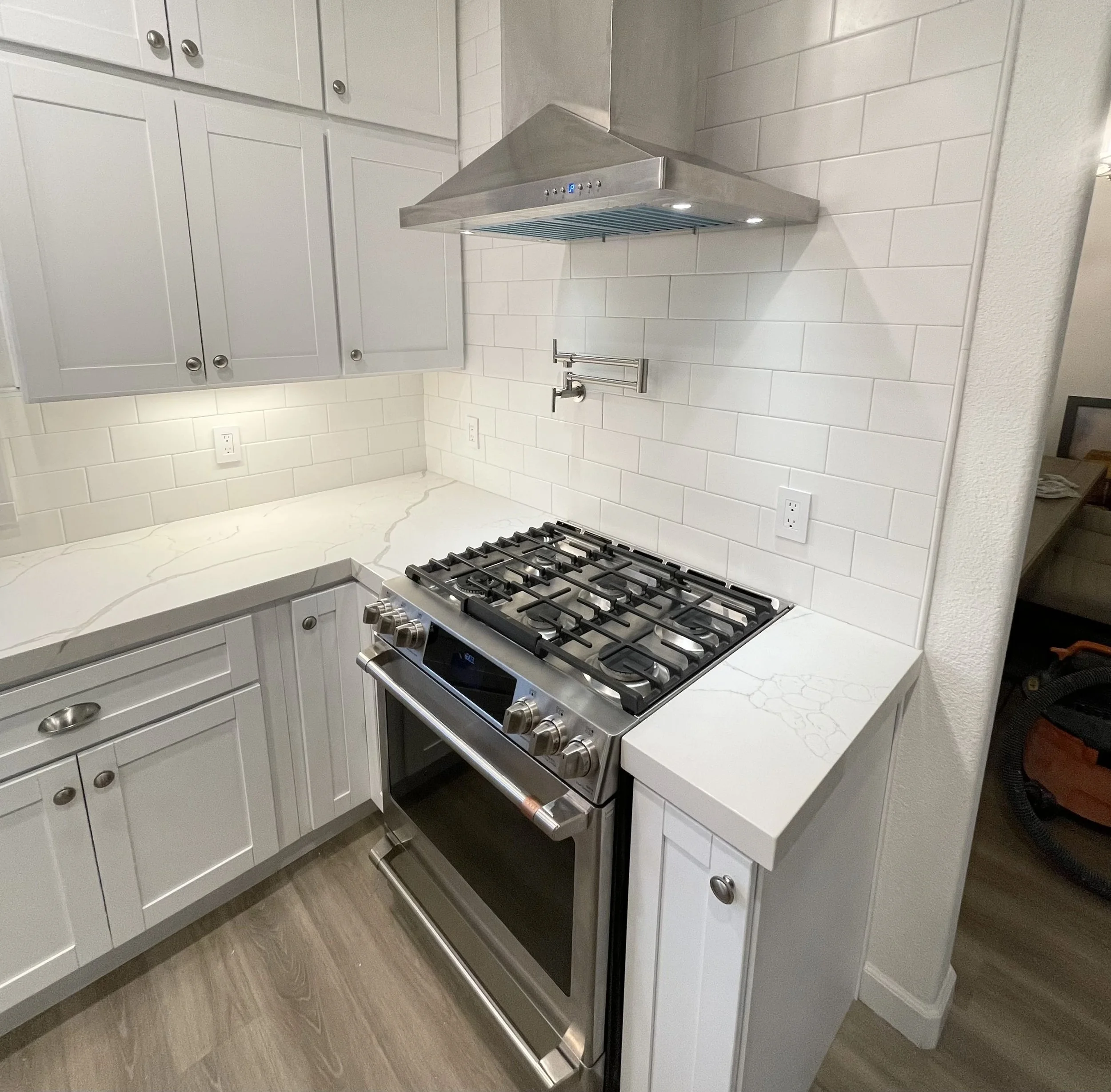 THE HOUSE DOCTOR DIFFERENCE!