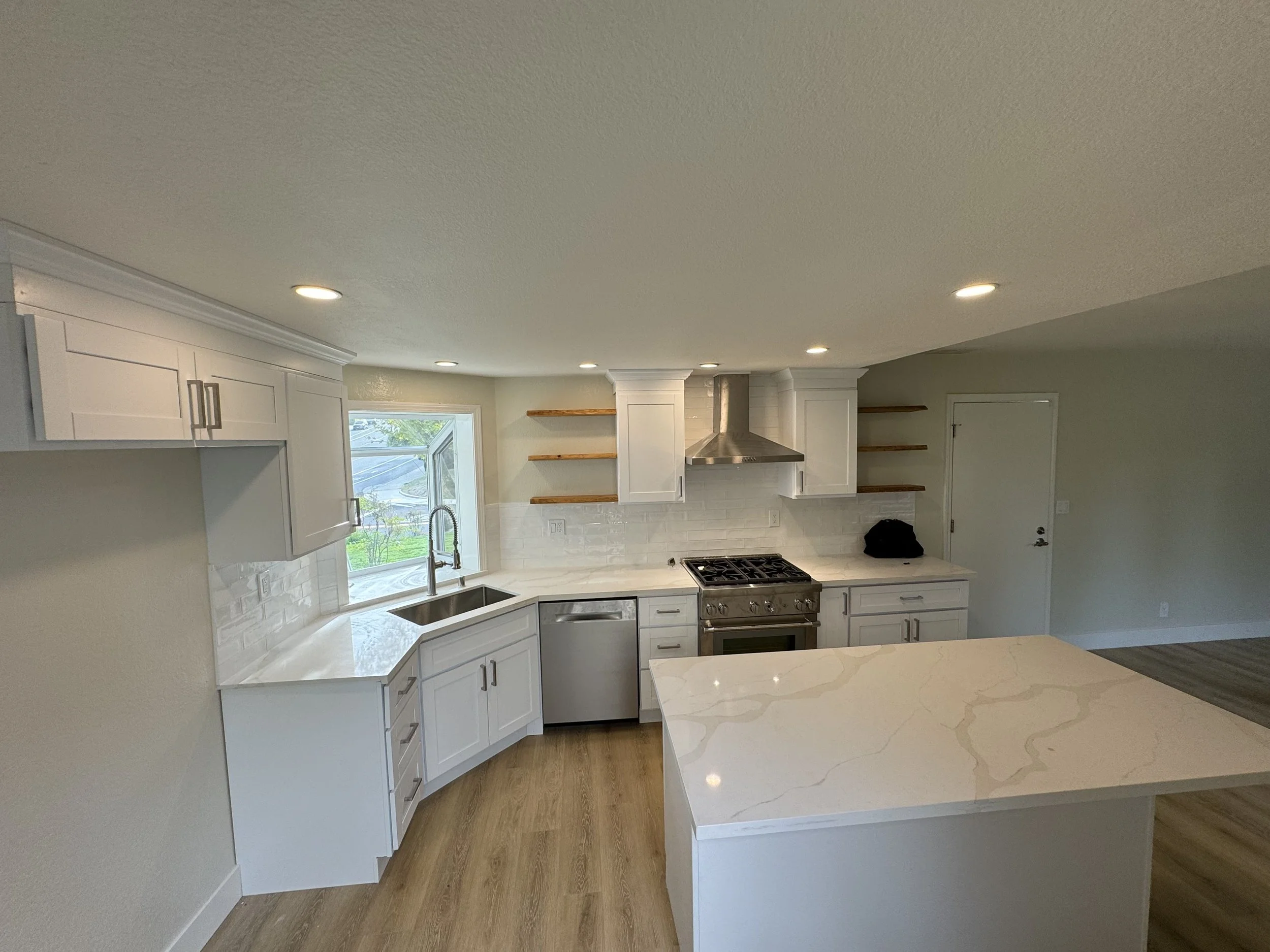 THE HOUSE DOCTOR DIFFERENCE!