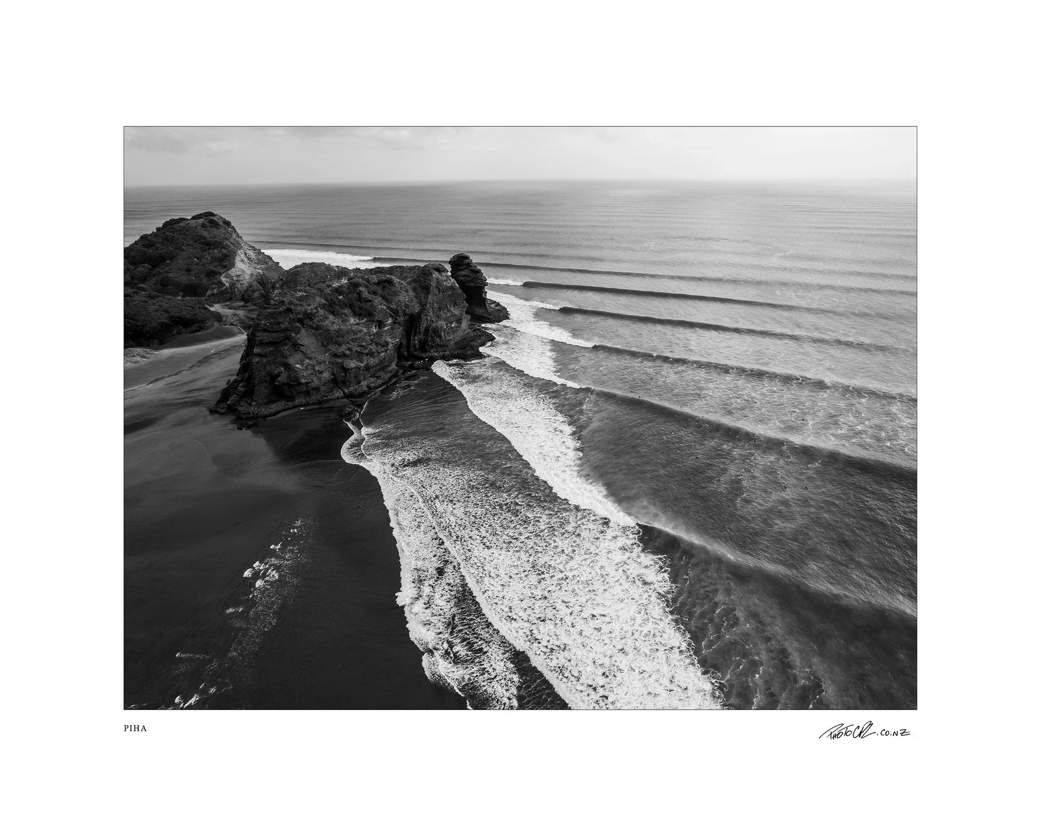 Postcards-Piha.webp
