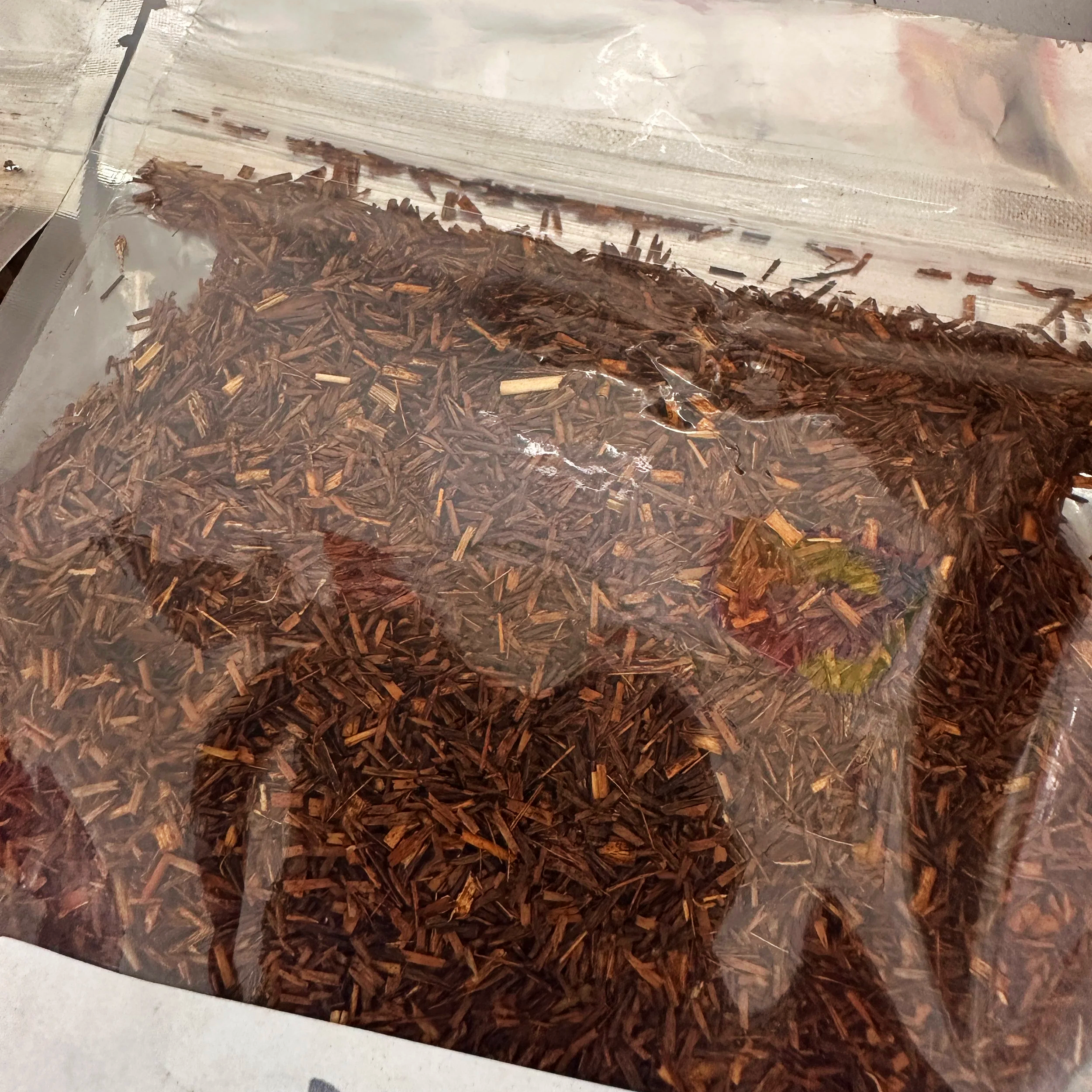 Long cut Rooibos leaves