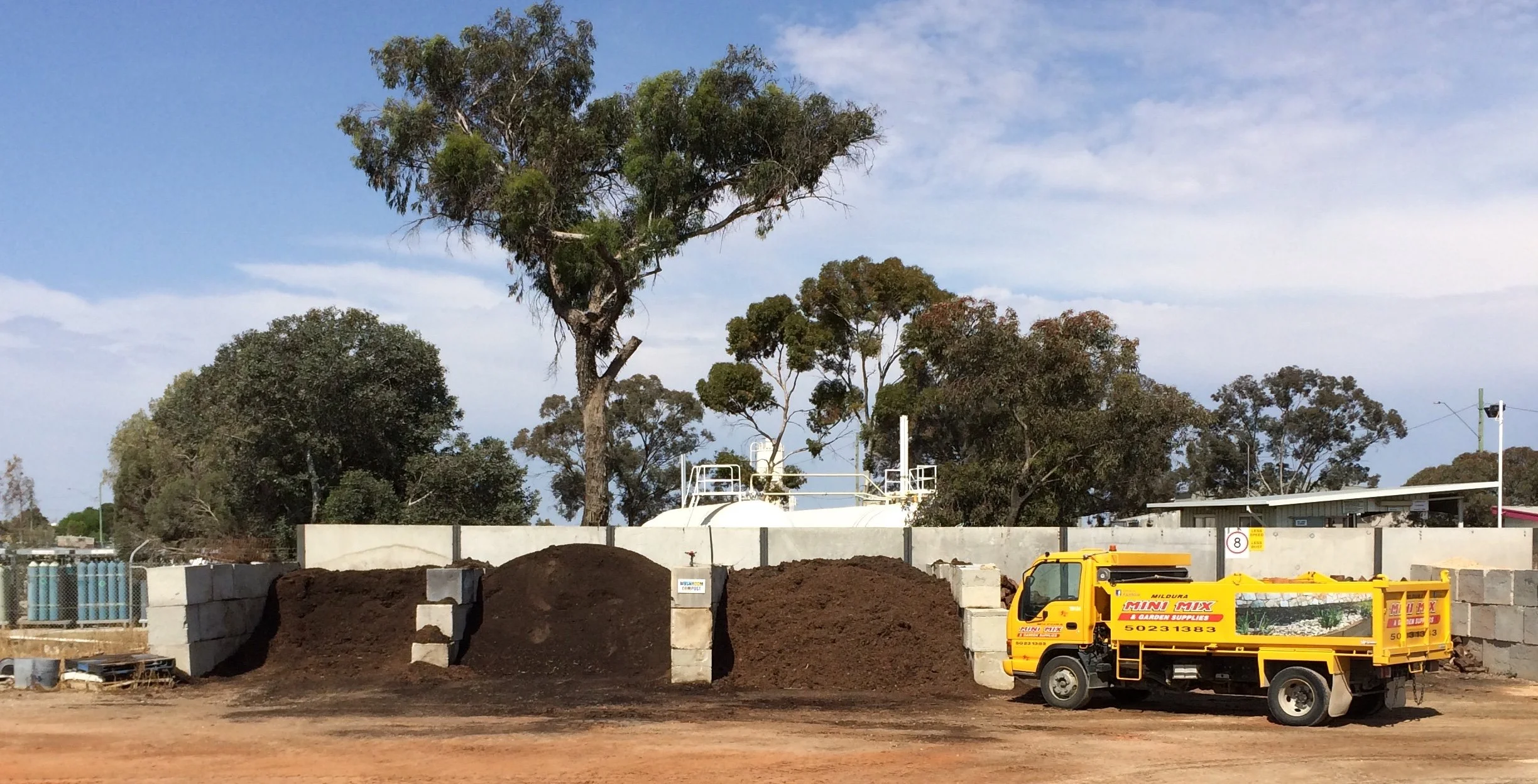 Mildura Mini Mix Tipper