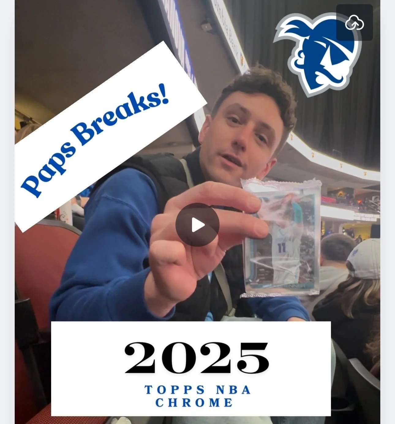 A special edition of Tri-State Dave rips: LIVE FROM THE SETON HALL VS. VILLANOVA BIG EAST SHOWDOWN!!!! 

@paps.has.cards rips 2025 @topps @toppshoops @nba chrome! 

#thehobby #sportscards #basketball #basketballcards #ncaa