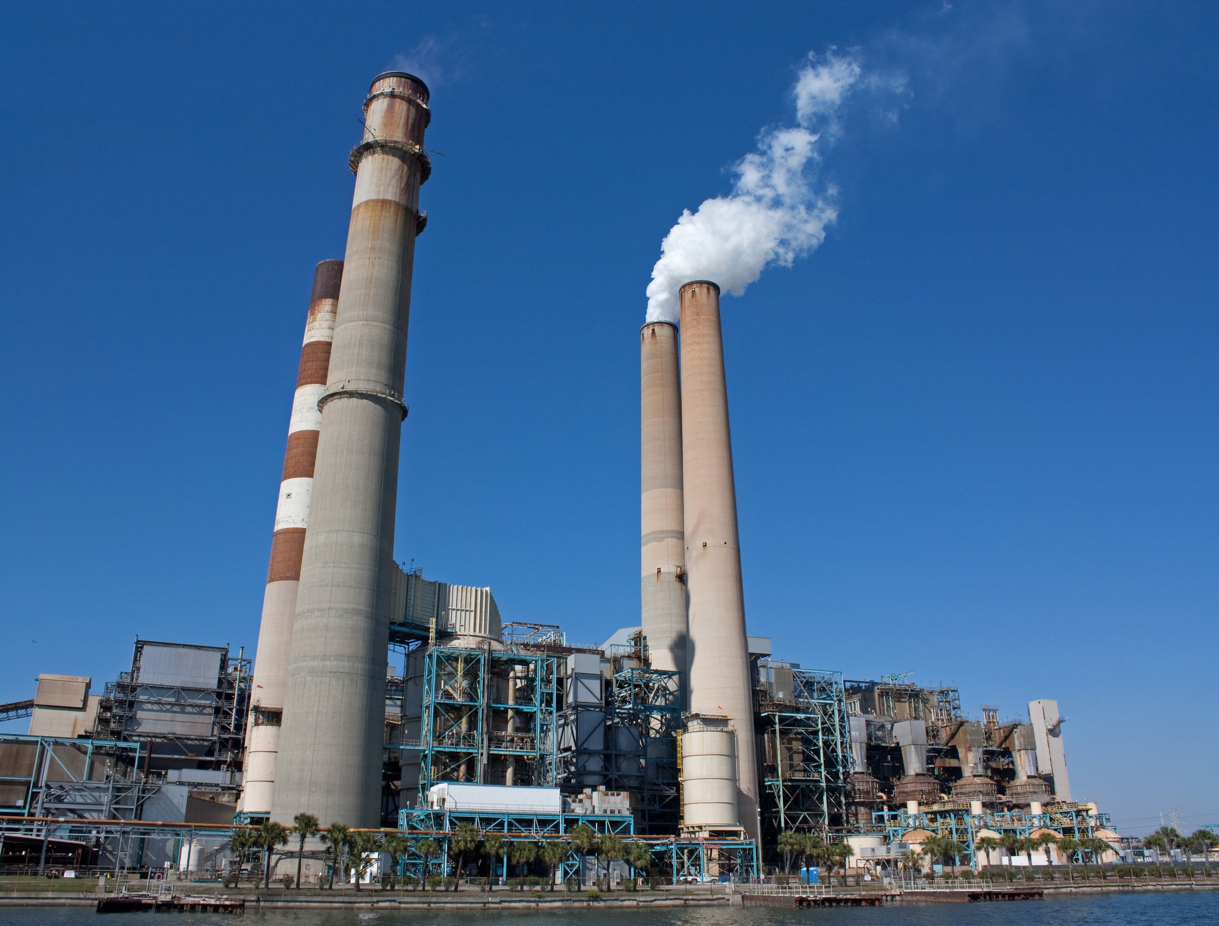 Babcock &amp; Wilcox ($BW): Selling the AI Boom a High-Cost, High-Emission Power Plant from the 1980s