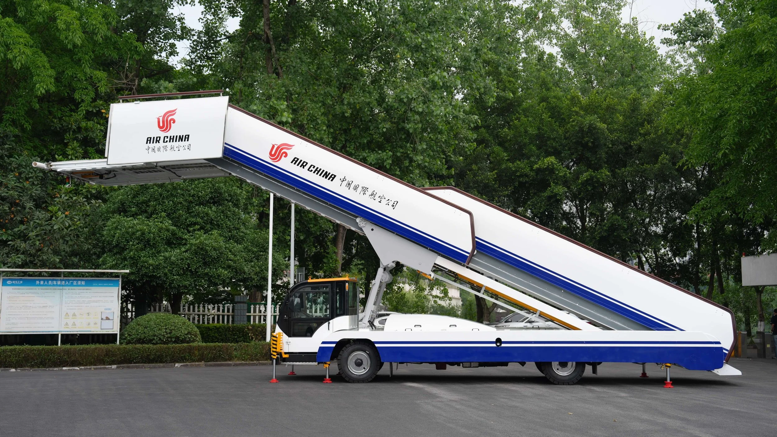 tk-kt58v-4.JPG