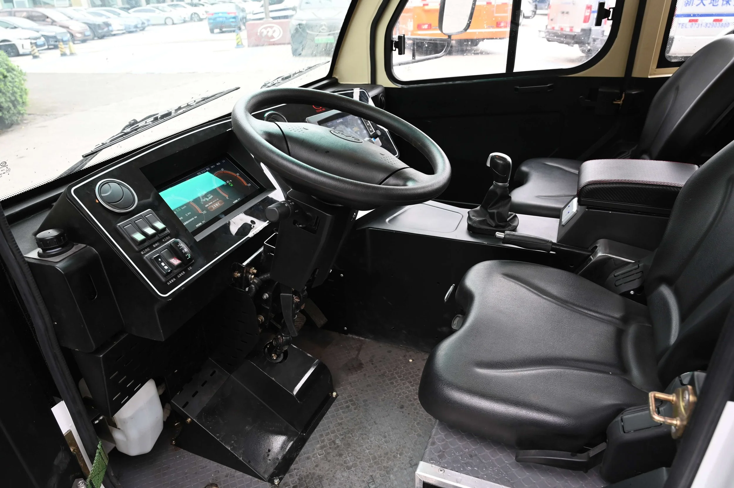 tk-ekt44-6.JPG